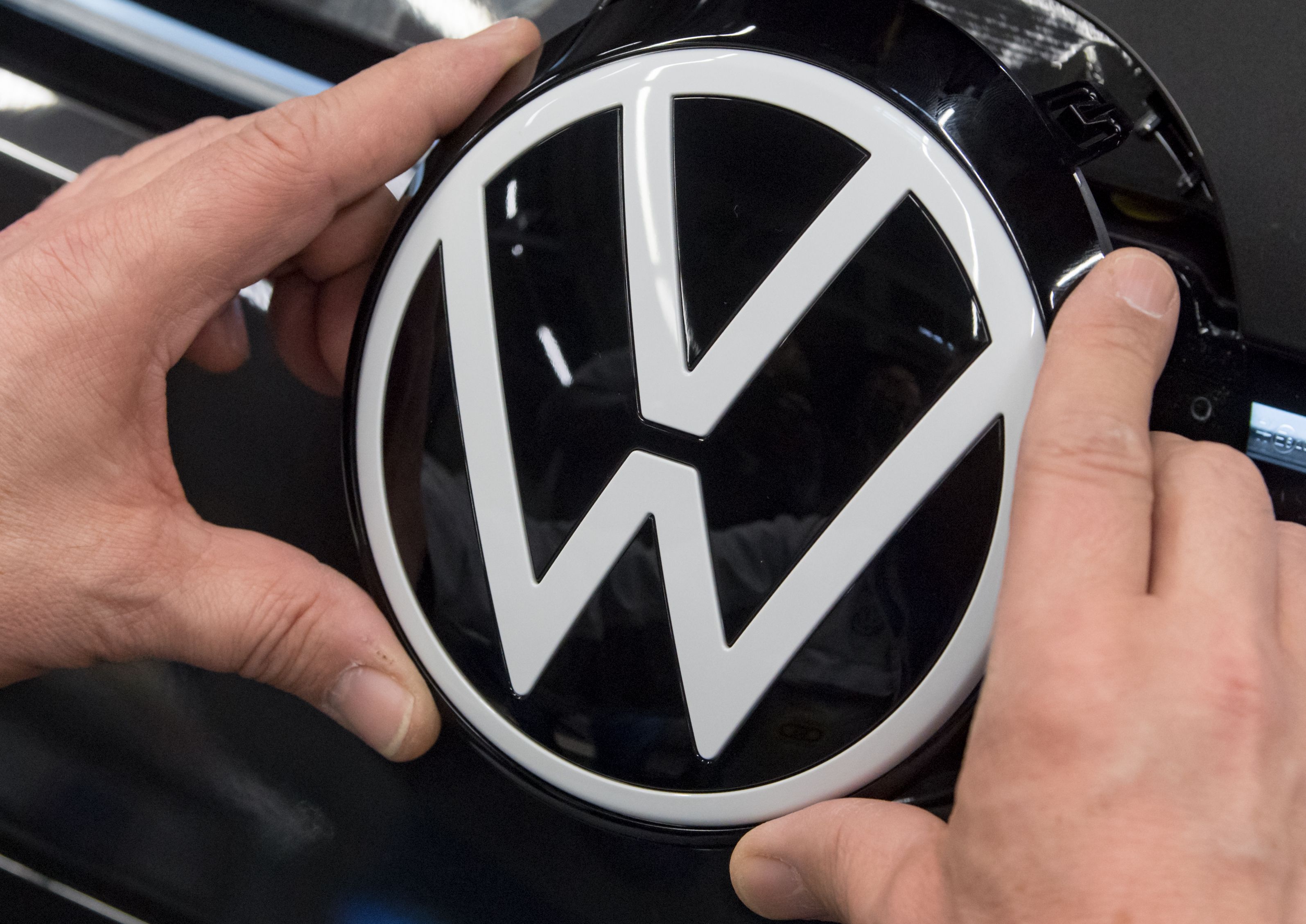 Managementul VW va accepta reduceri salariale echivalente cu 300 milioane de euro