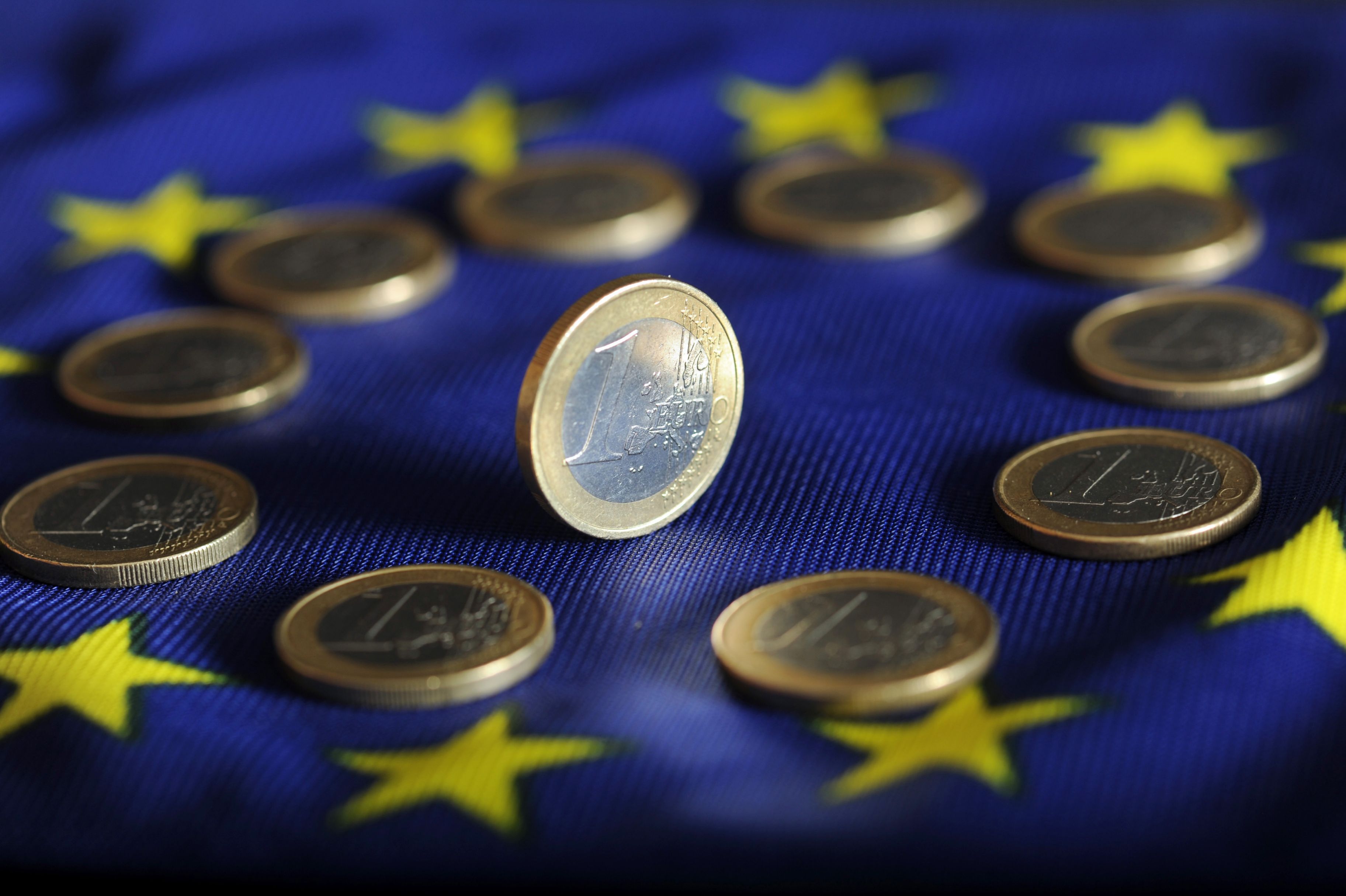 Noul salt european: bugete și competențe consolidate pentru apãrare și economie