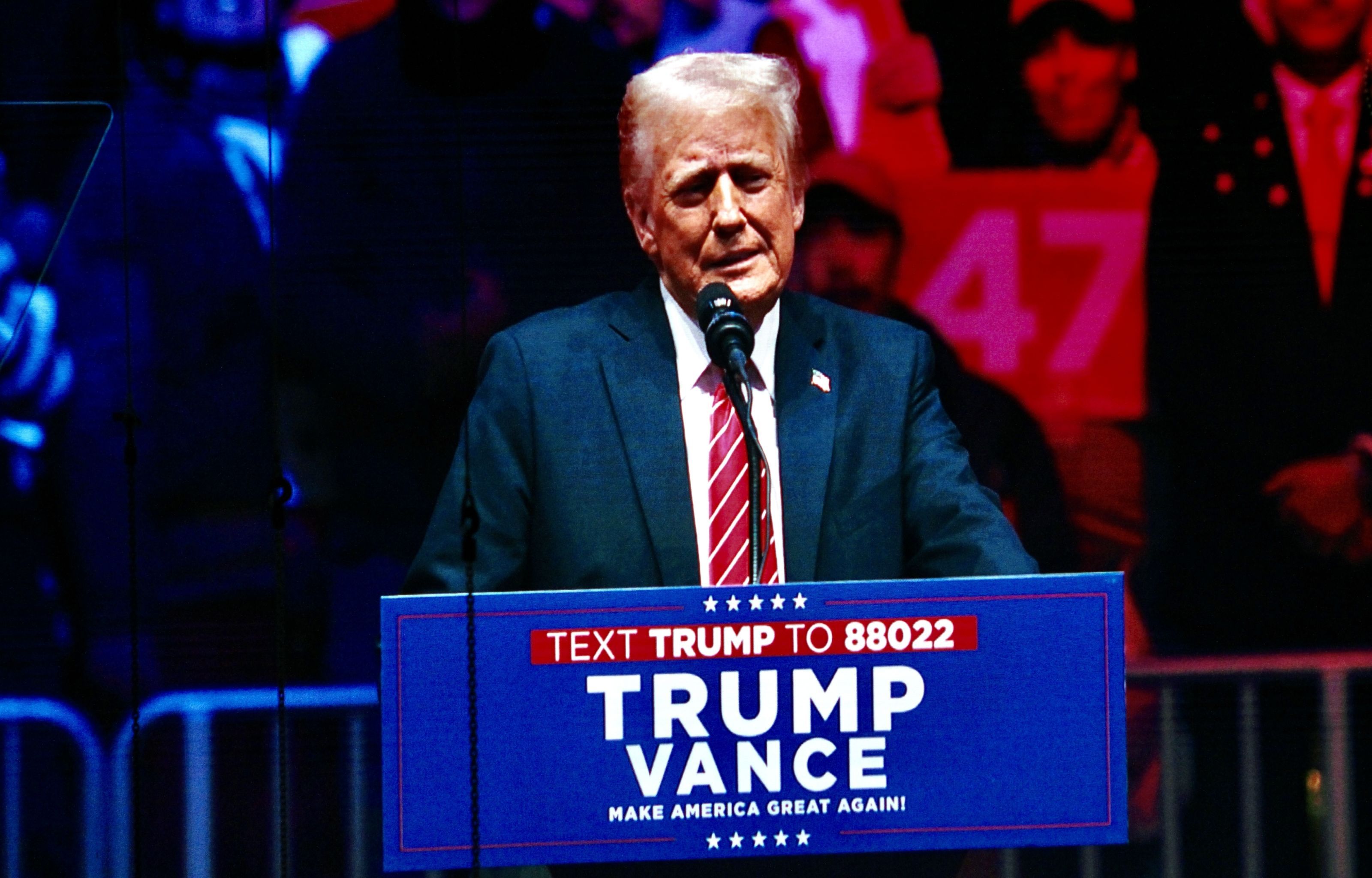 Zi istorică pentru SUA și toată lumea: Trump se pregătește să fie numit președinte al Statelor Unite pentru al doilea mandat și promite să aducă o furtună de schimbări cu ecouri în Europa