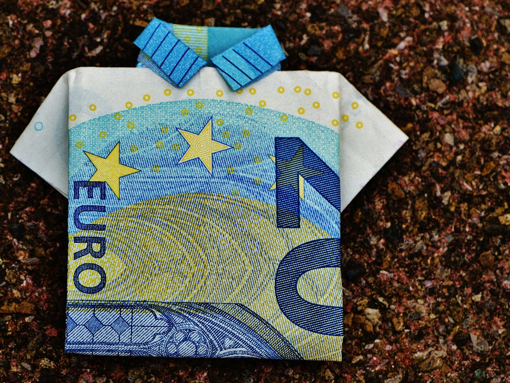 Care sunt cele mai puternice companii românești cu afaceri de mai multe miliarde de euro? Câte companii evaluate la peste 1 miliard de euro avem în țară?