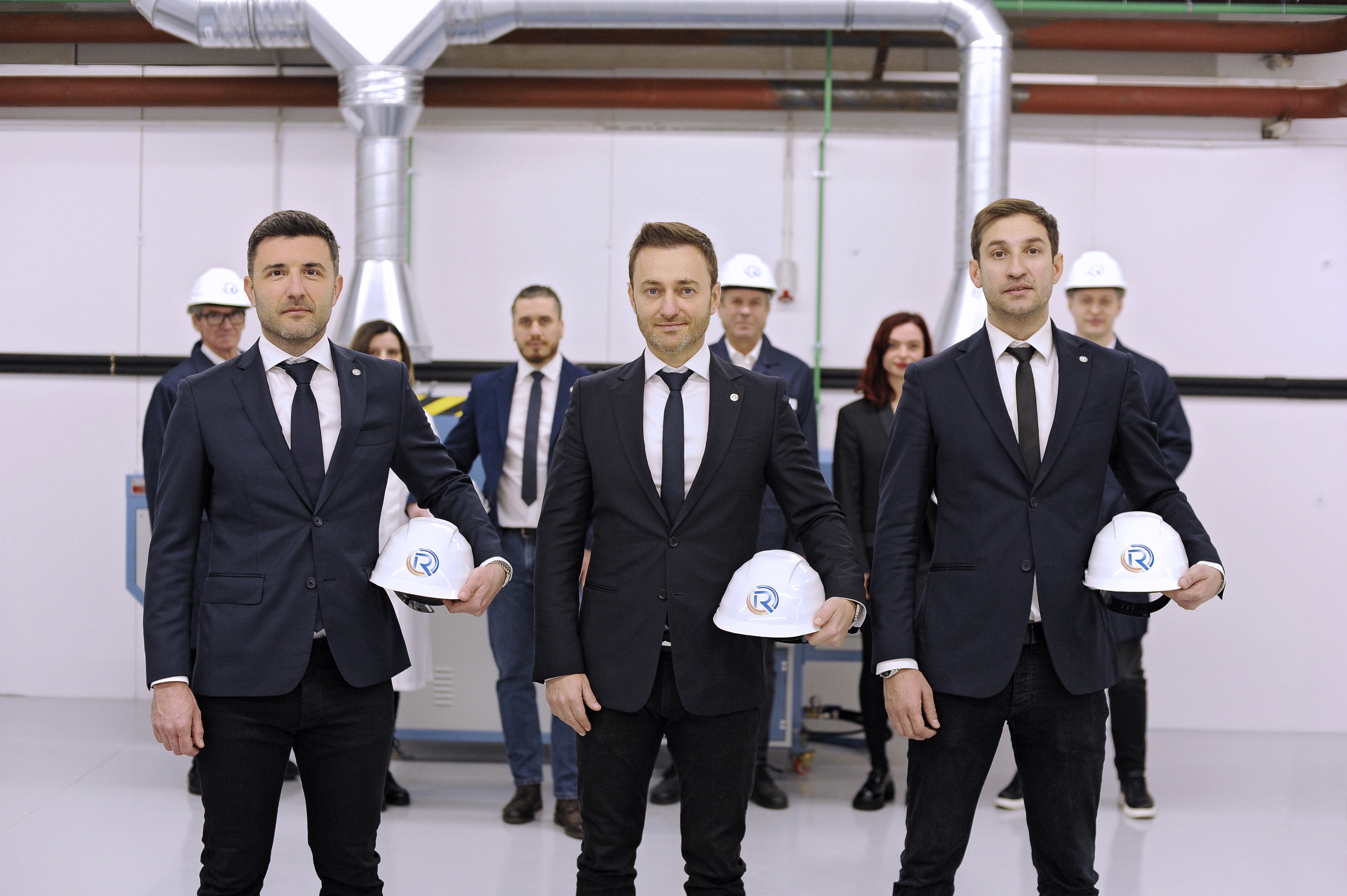 Rafinor, firmă la care antreprenorul Claudiu Diaconu este actionar majoritar, a investit 3 milioane de euro pentru lansarea primei rafinării locale specializată în prelucrarea metalelor pretioase