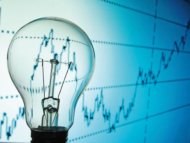 Alarmă în Europa: Taxele uriașe pe electricitate sufocă industria. Liderii energetici cer măsuri urgente pentru a evita colapsul economic