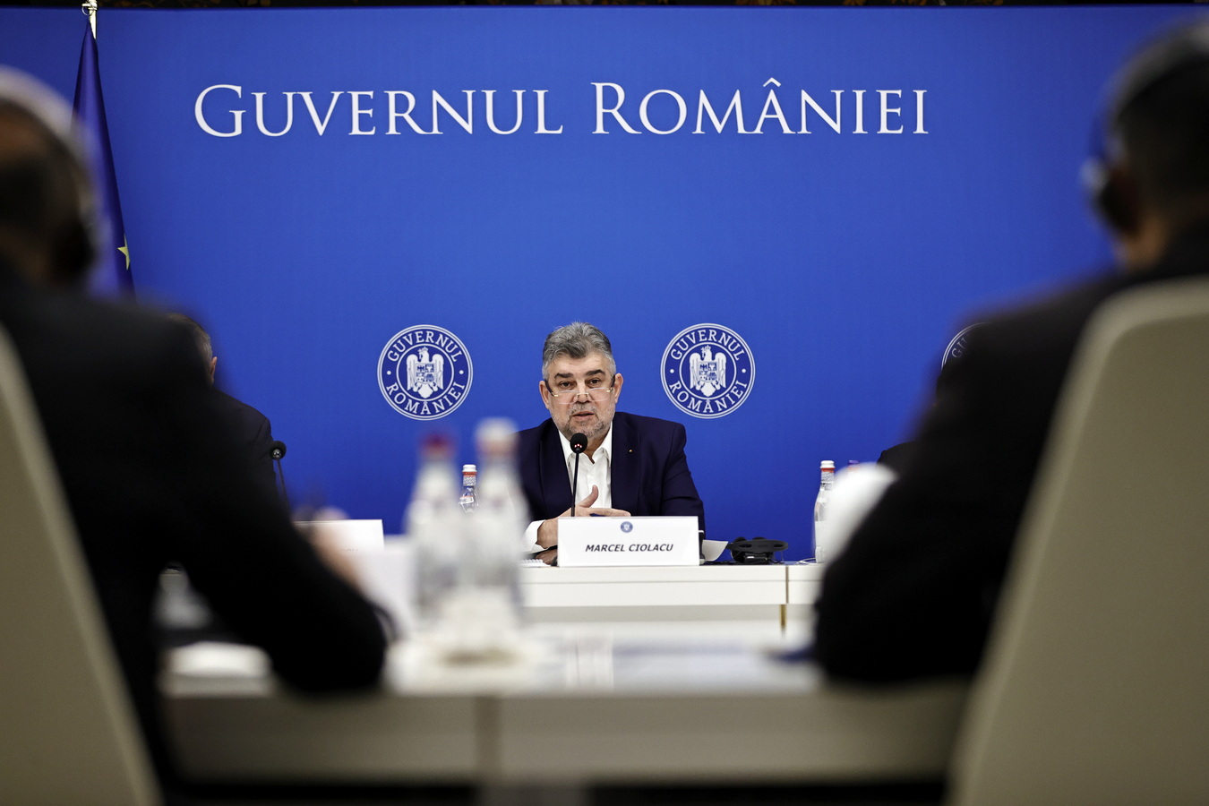 Ce au discutat prim-ministrul Marcel Ciolacu și ministrul de finanțe Tanczos Barna cu reprezentanții celei mai mari bănci americane - JP Morgan - și alți investitori