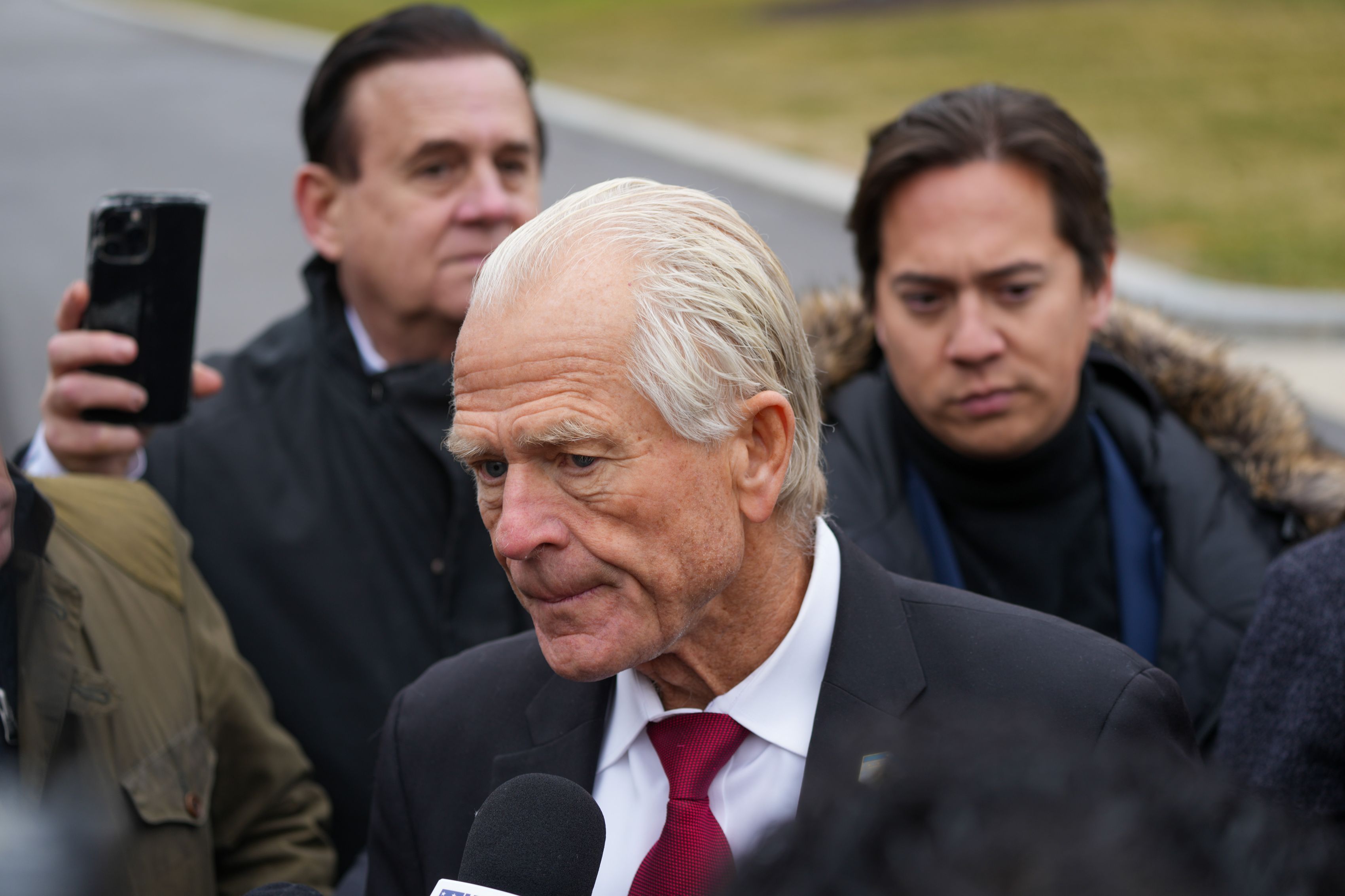 Cine este Peter Navarro, unul dintre cei mai loiali generali ai lui Trump, care a deschis războiul comercial cu toată lumea