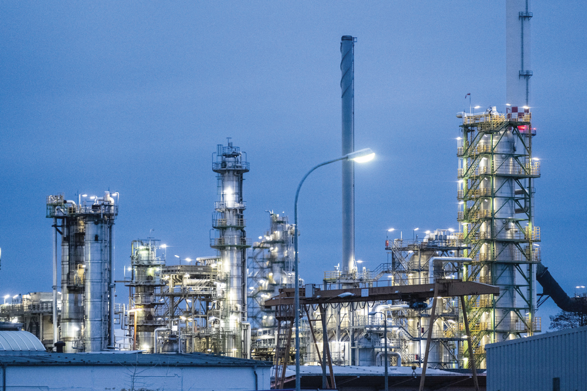 Acordul dintre Trump și Putin pentru încetarea distrugerilor de infrastructură energetică în Rusia și Ucraina n-a impresionat bursele. Doar pe cea a petrolului înțelegerea dă speranță că vor fi ridicate sancțiunile impuse pe țițeiul rusesc