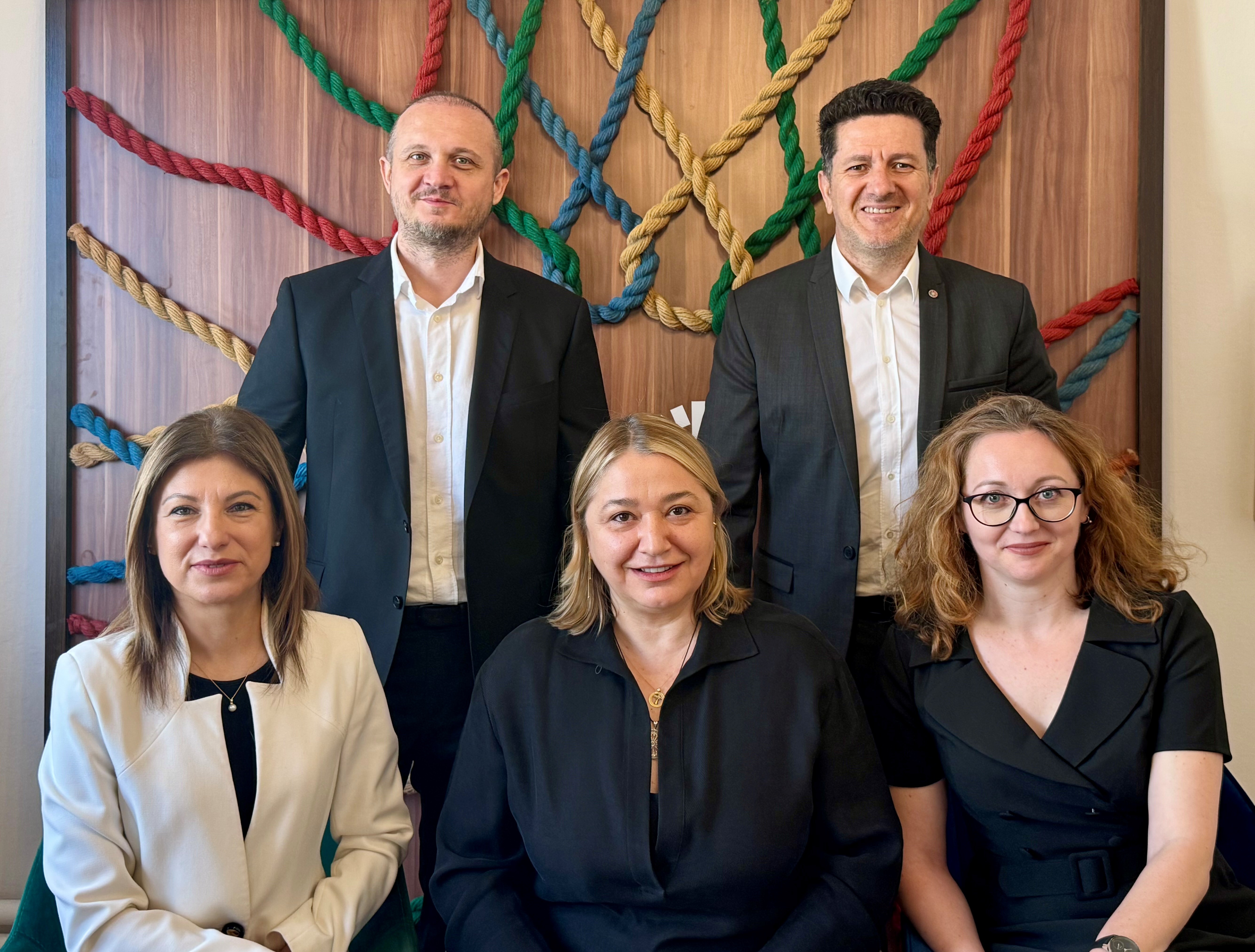 Amrop, liderul pietei de executive search din România își consolidează echipa de leadership prin cooptarea Cristinei Postolache ca nou Partener
