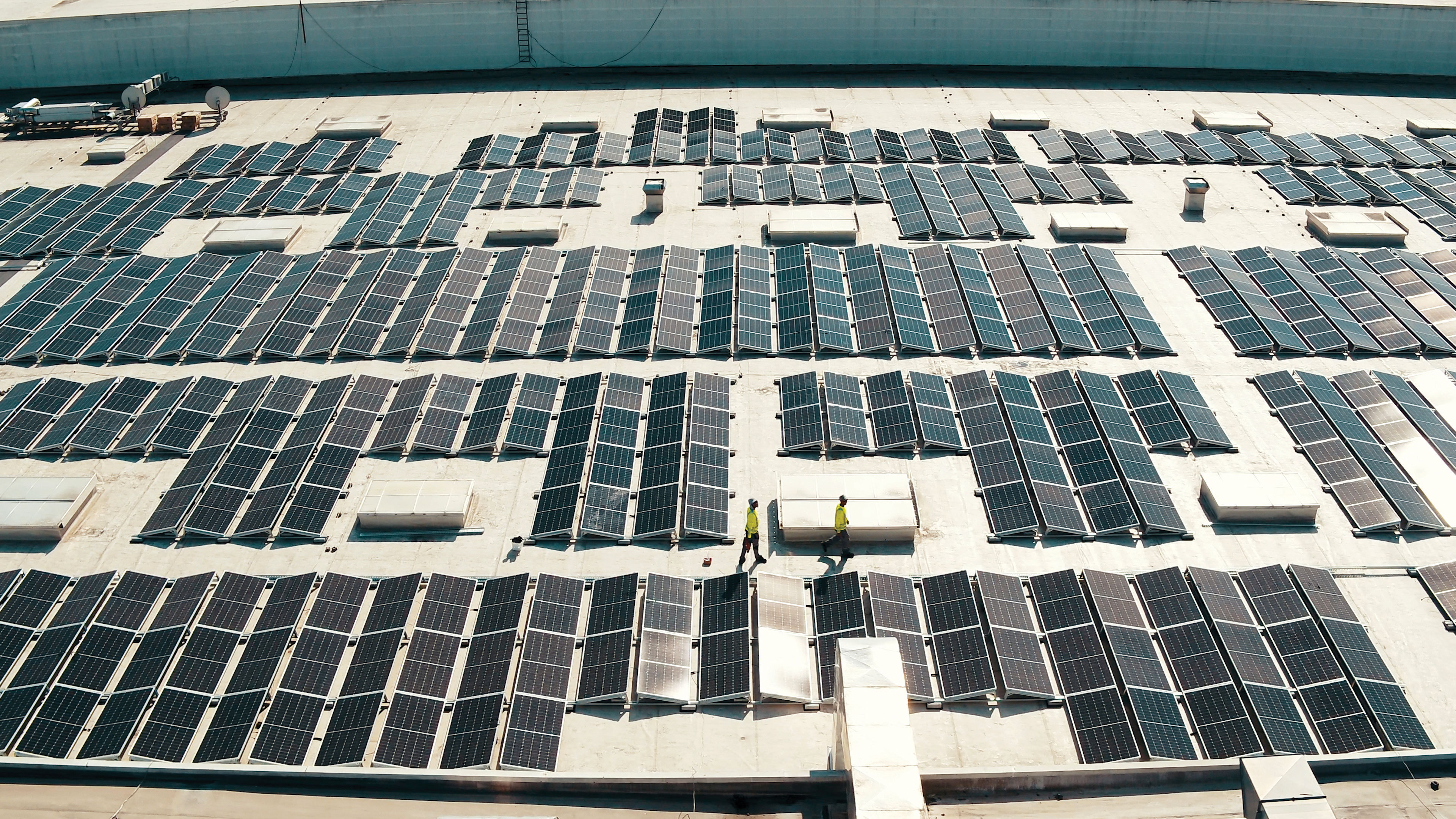 CSR 2024. Auchan Retail România: Pași în tranziția spre energie verde