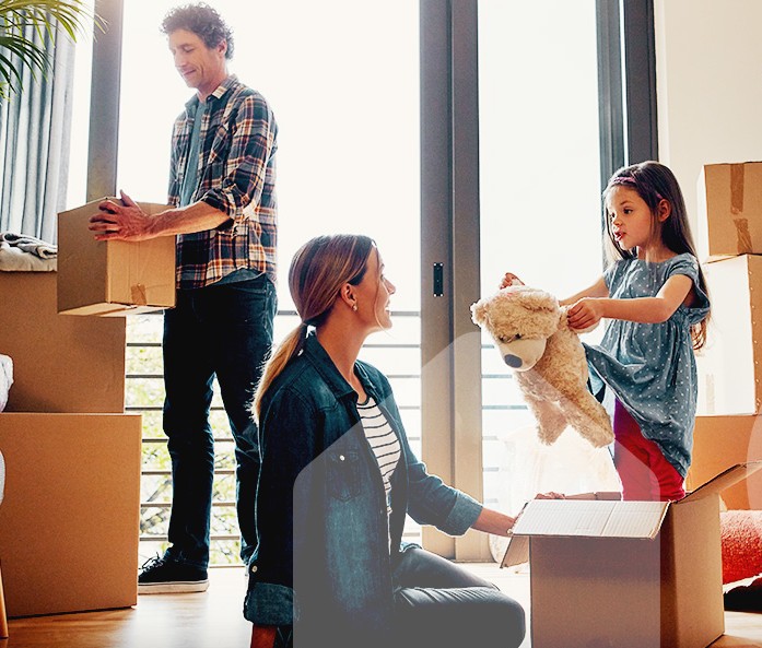Chiriile medii au crescut la nivel național cu 9% în februarie, cea mai mare creștere anuală fiind la garsonierele din Oradea și Arad. În București, la apartamentele de 2 camere, avansul a variat între 3% și 20%, în funcție de sector