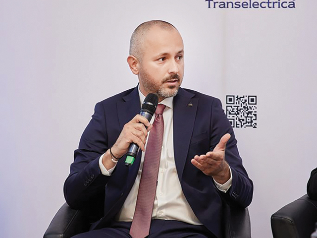 Cine este omul ce conduce Transelectrica, companie de stat strategică din energie