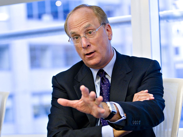 Vești proaste pentru economia americană. Larry Fink, CEO-ul BlackRock, cel mai mare manager de active din lume, spune că SUA ar putea fi deja în recesiune. „Cred că suntem foarte aproape, dacă nu chiar deja într-o recesiune”