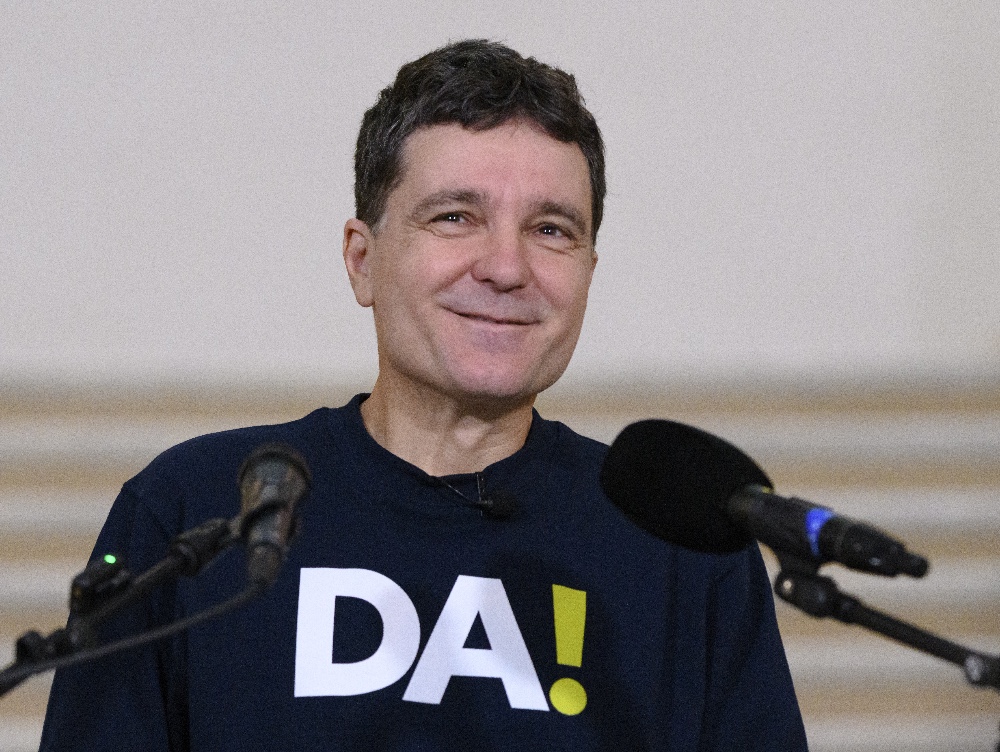 Dan, replică pentru PSD: Câți bani publici au fost deja cheltuiți pentru pre-campania lui Antonescu?