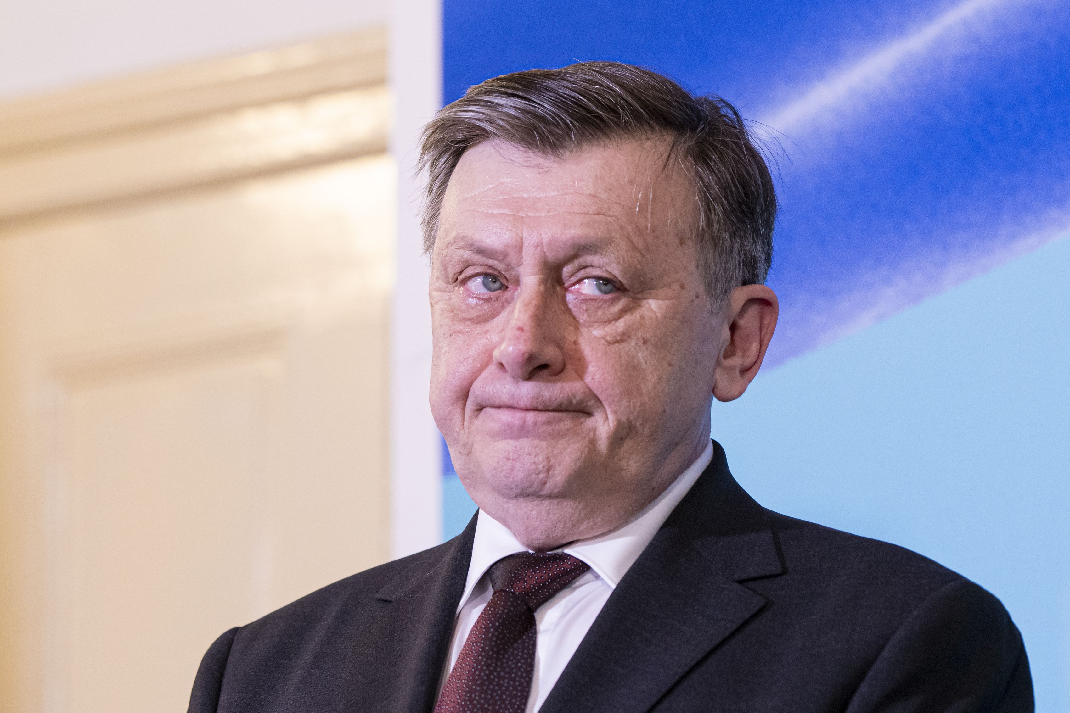 Crin Antonescu, cele mai mari cheltuieli pe Facebook și Instagram în prima parte a campaniei