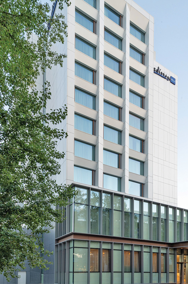 După cucerirea pieței din București, brandurile hoteliere internaționale se uită după oportunități și în orașele mai mici ale țării. Iași, Craiova, Oradea, pe lista brandurilor internaționale