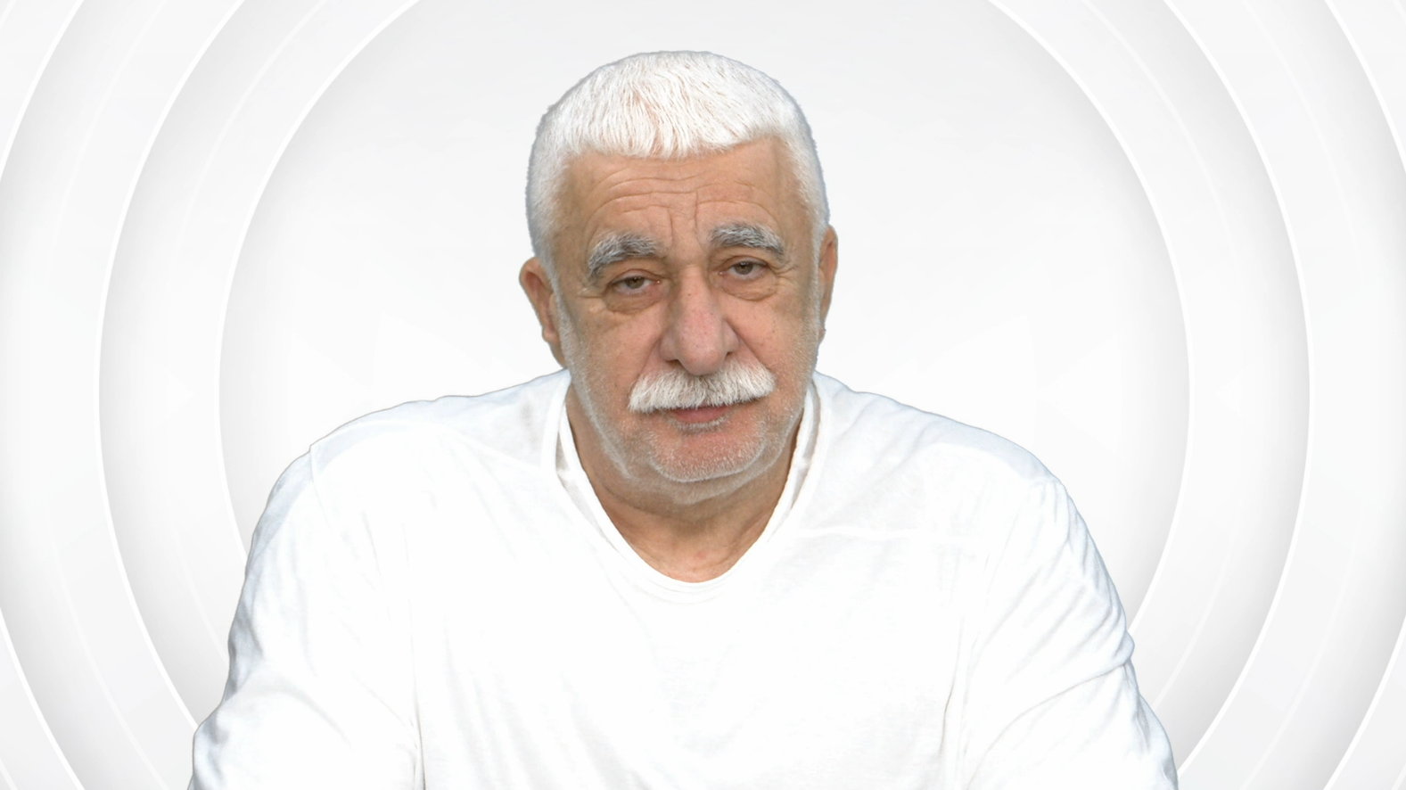 Adrian Sârbu, ALEPH NEWS: Merită să te sacrifici pentru oamenii care aplaudă când ești crucificat?