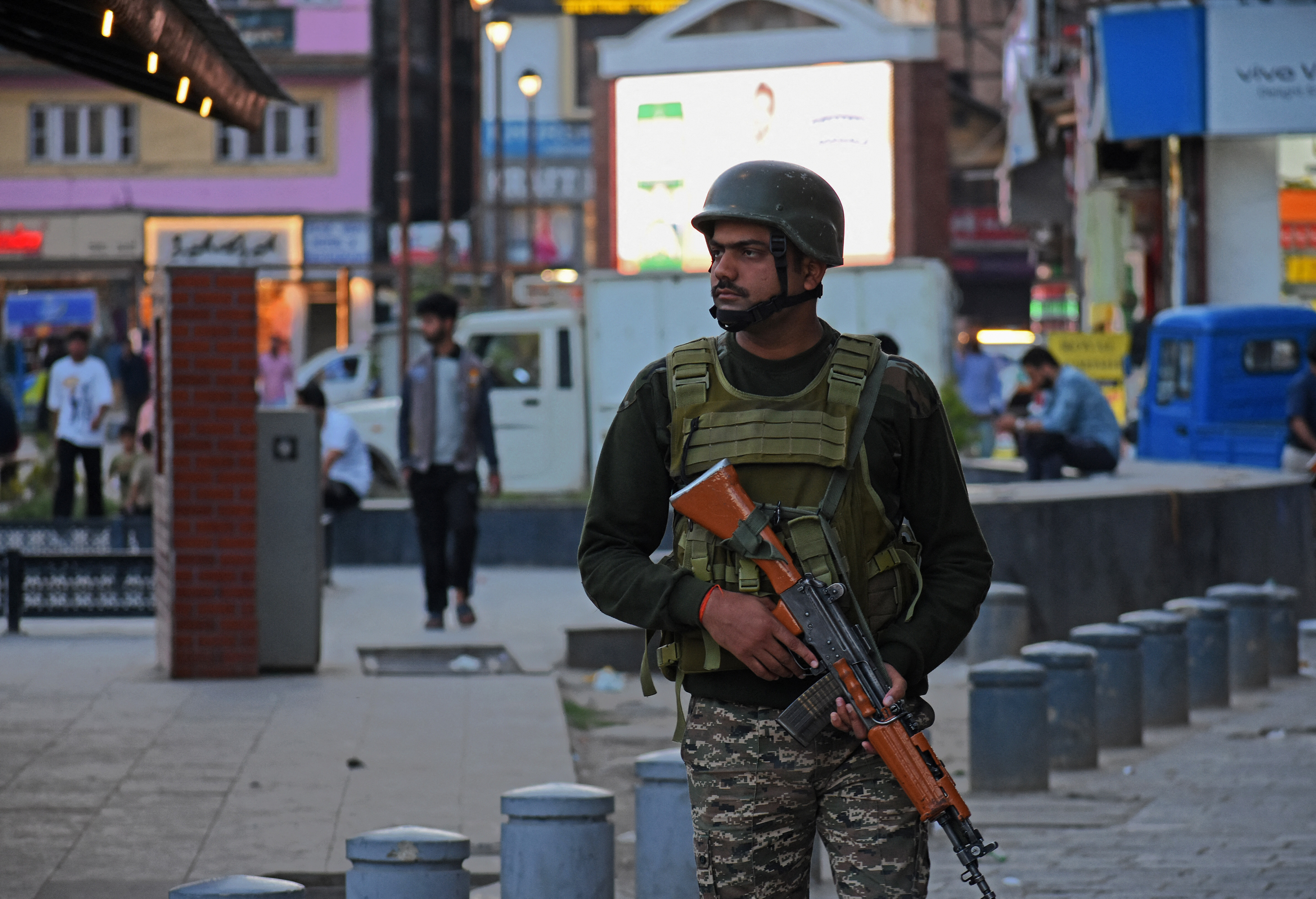 BREAKING. India a atacat Pakistanul. După atacul terorist de luna trecută, India a declanșat cel mai mare atac militar asupra Pakistanului din ultimele două decenii