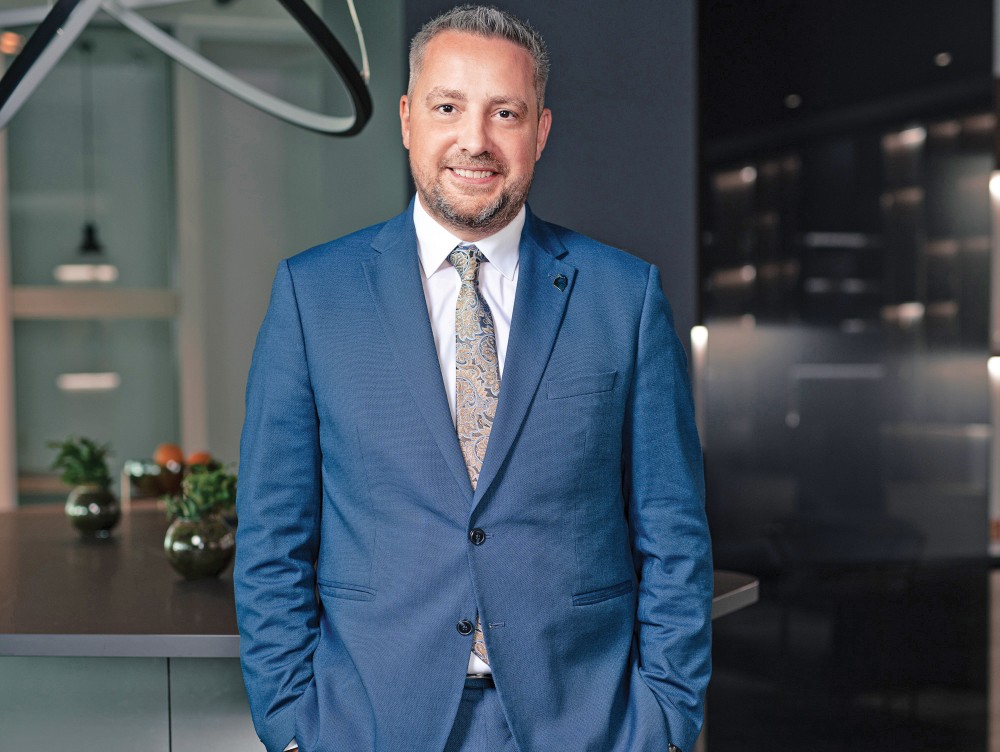 100 Cei mai admirați CEO din România. 87 - Alexandru Bogdan, CEO, ROCA X