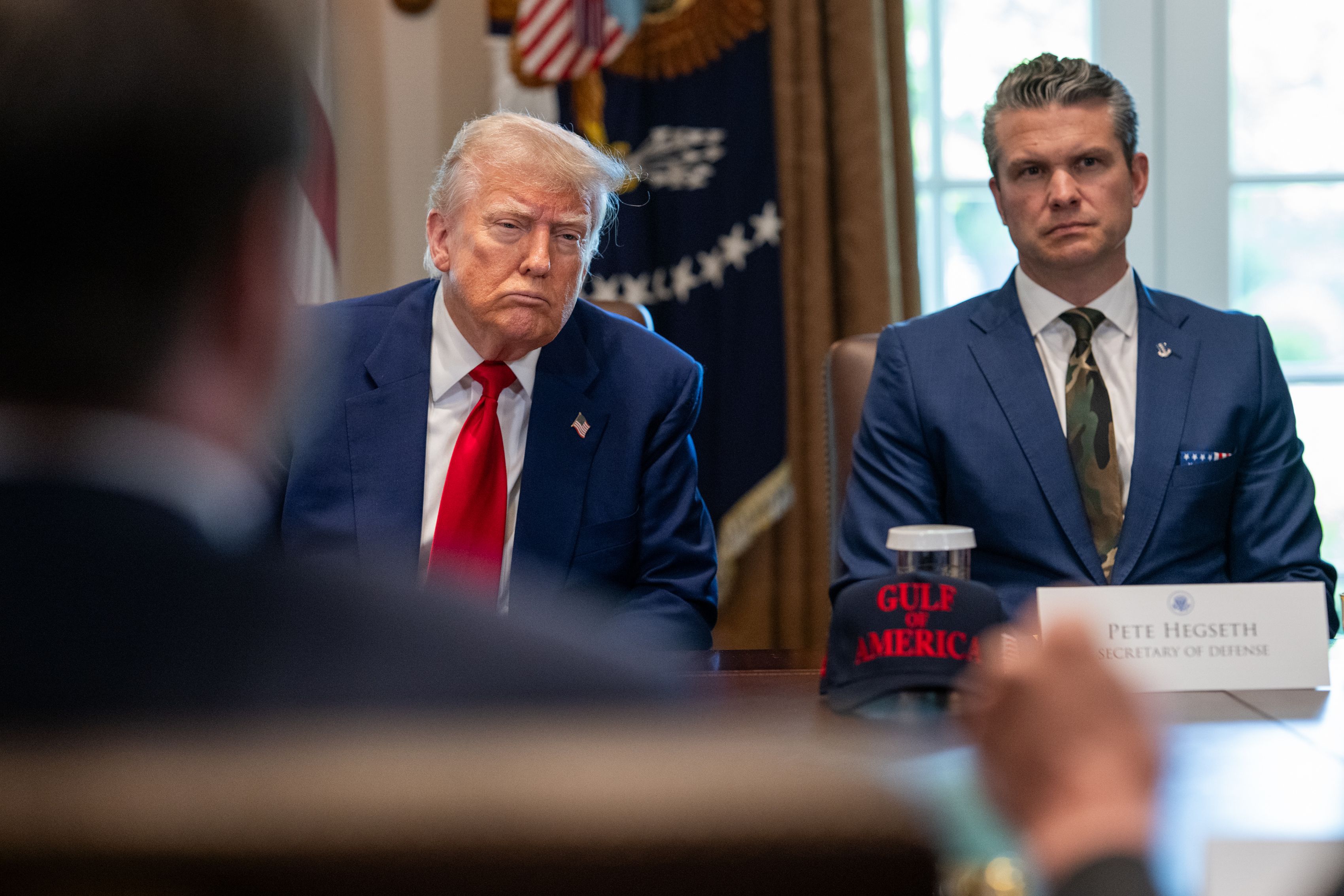 Trump propune o reducere a cheltuielilor cu 163 de miliarde de dolari pentru bugetul din 2026. În acest timp, cheltuielile pentru apărare și securitate internă vor crește exponențial. „Avem nevoie de un buget care să pună americanii pe primul loc”
