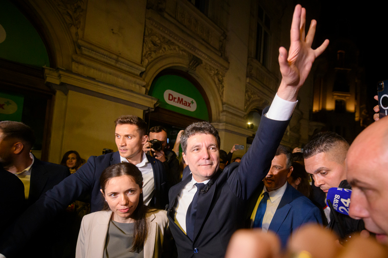 Ce moștenire primește președintele Dan și cum o va împărți. Președinții României nu au, constituțional, atribuții în treburile economice. Dar dintotdeauna s-au implicat în economie