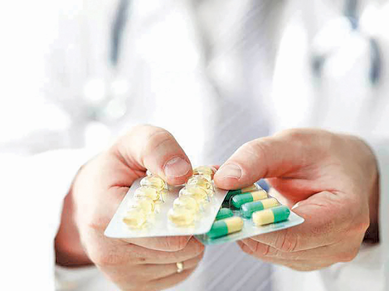 Un cocktail de medicamente anti-cancer prelungește viața cu 30%