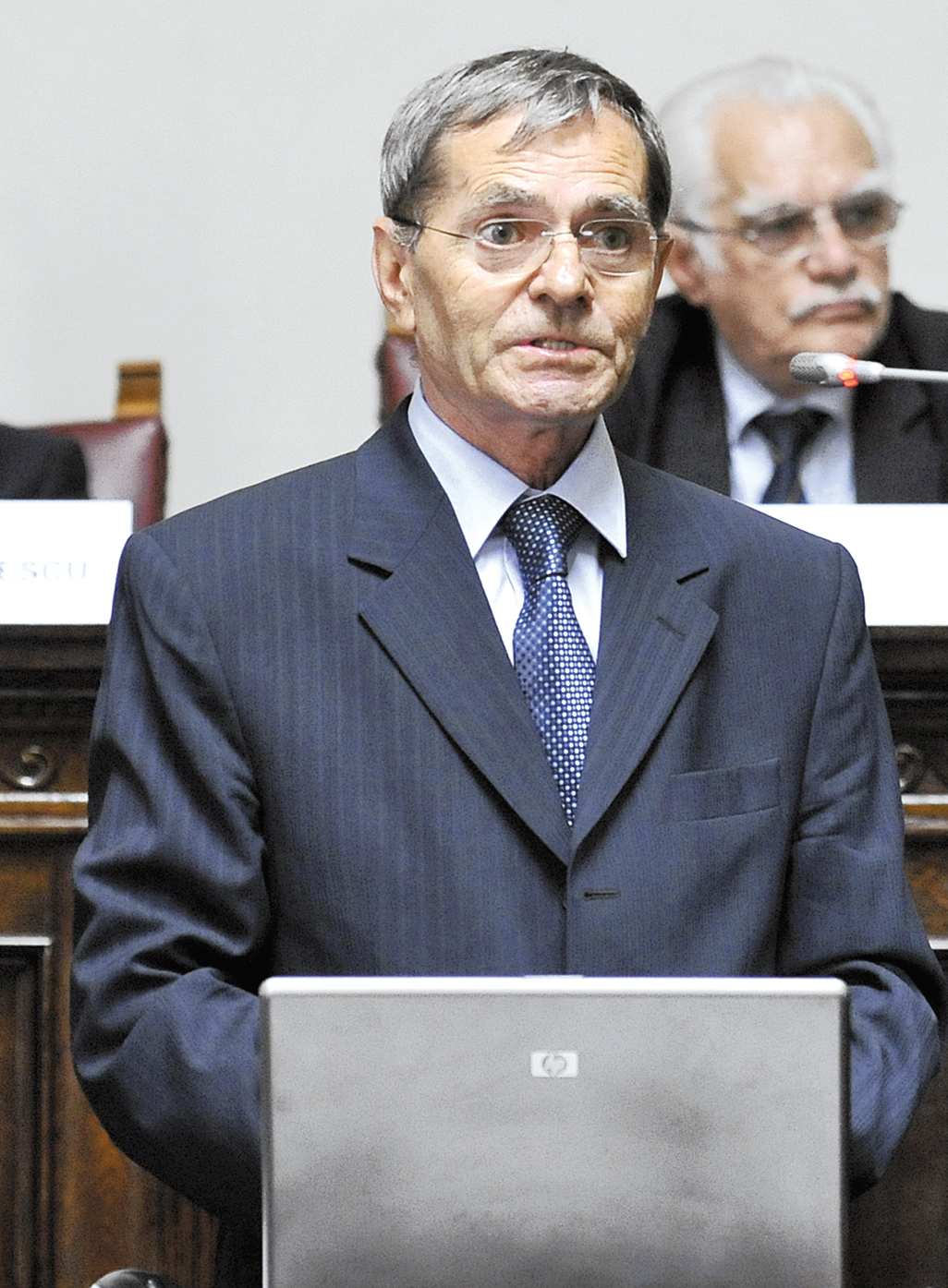 România pierde aproape 100.000 de locuitori pe an, adică populația echivalentă unui oraș de mărimea Buzăului. Prof. Vasile Ghețău: „Este enorm pentru o asemenea populație”. Care sunt scenariile unde ne vom putea regăsi peste două decenii