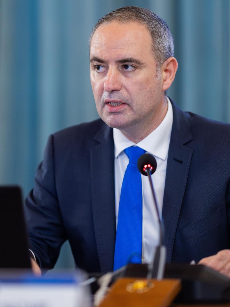 Ministrul Finanțelor, Alexandru Nazare: Am atras 4,7 mld.euro de pe piețele internaționale. Reacția pozitivă a investitorilor la emisiunea de obligațiuni ne dă încredere că pachetul fiscal este bine calibrat