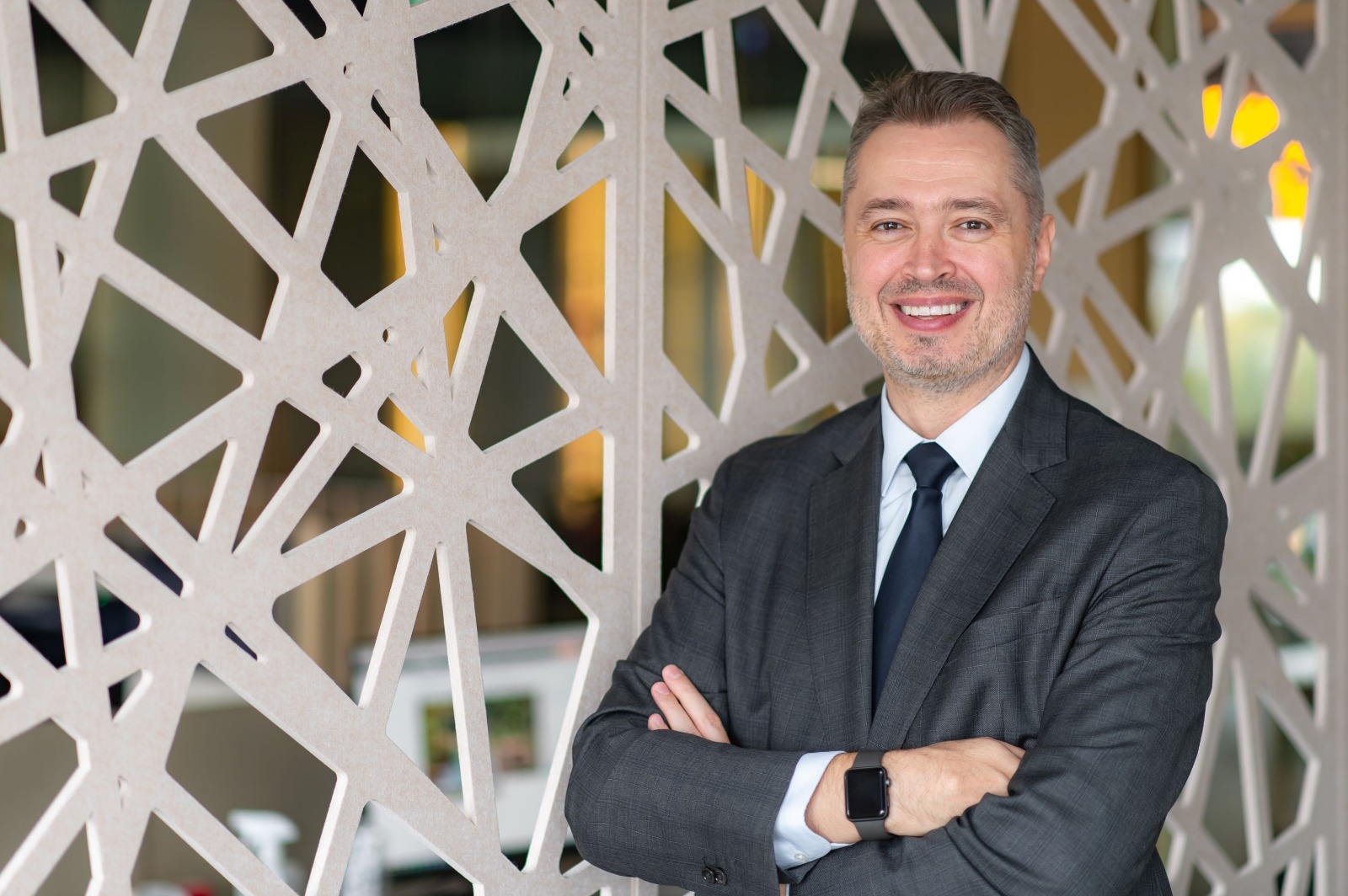 Colliers: România deține aproximativ 11% din stocul de spații industriale din regiune, la fel ca în urmă cu 5 ani. ”România atrage tot mai multe companii care își mută sau își extind capacitățile de producție mai aproape de piețele vest-europene”