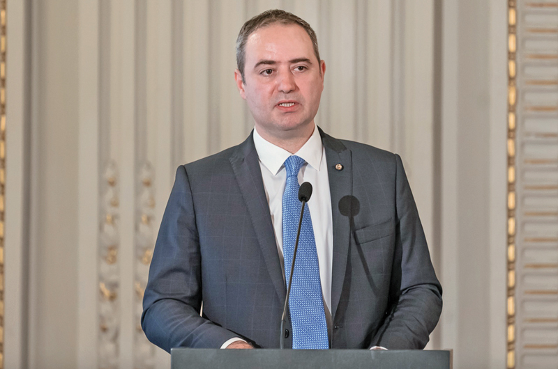 România a scăpat, deocamdată, de recomandarea tăierii fondurilor europene, după ce a majorat taxele și a redus din cheltuieli