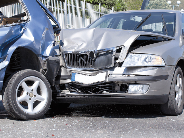 Service-urile auto, în criză: COTAR acuză ASF că tolerează abuzurile din piața RCA