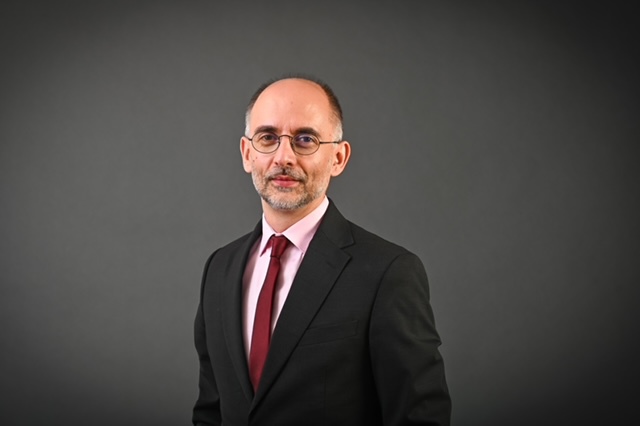 Coface: În timp ce datoria globală crește vertiginos, la 102 trilioane de dolari, austeritatea nu provoacă sistematic revolte în țările emergente