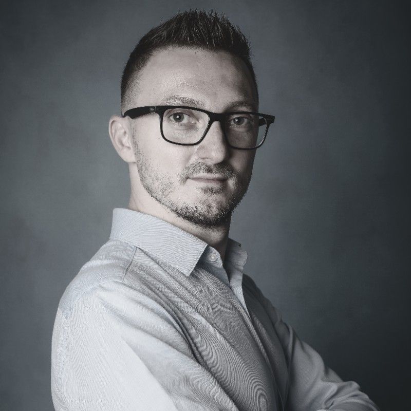 Marketplace-ul de curierat eAWB lansează o versiune complet automatizată, construită integral cu AI, și vizează afaceri de 2 mil. euro în următoarele 12 luni