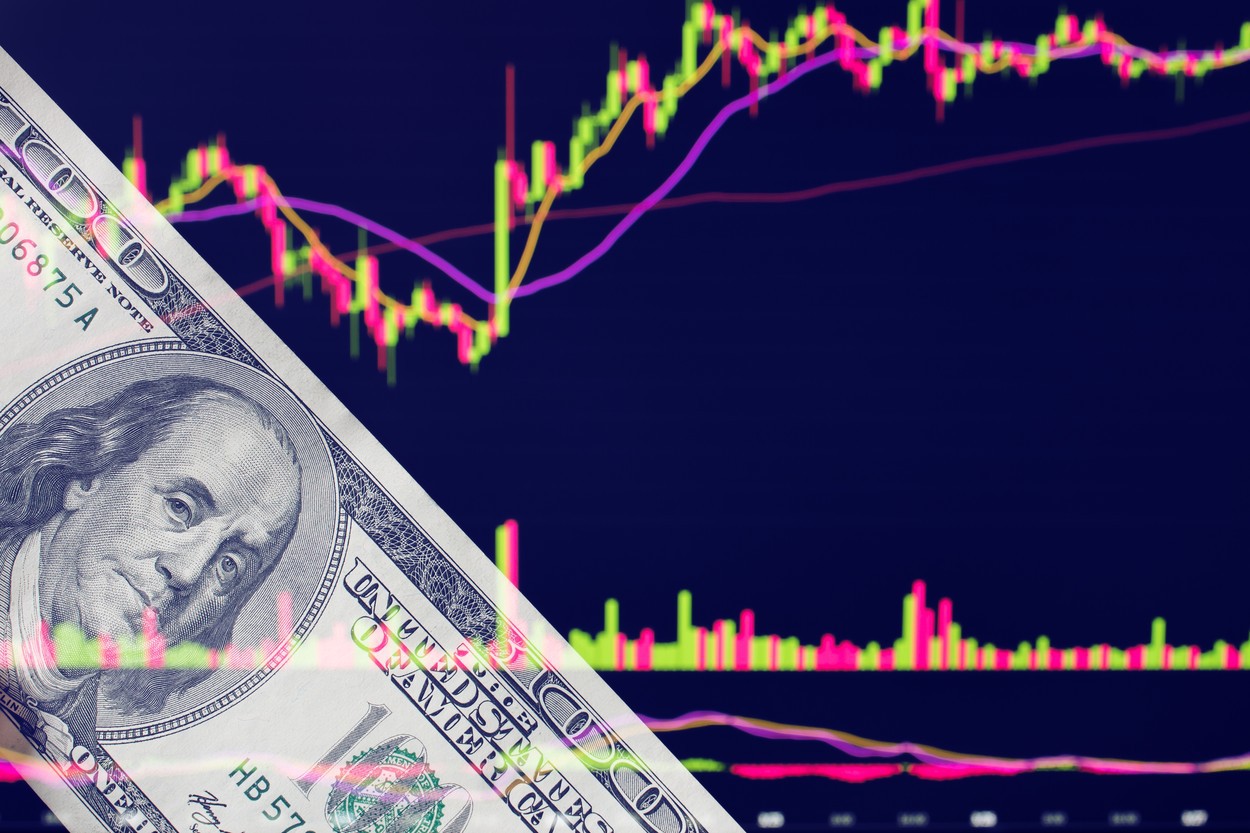 Inteligență artificială, crypto și obligațiuni: Ce acțiuni și ETF-uri preferă investitorii români pe platforma de tranzacționare Freedom24