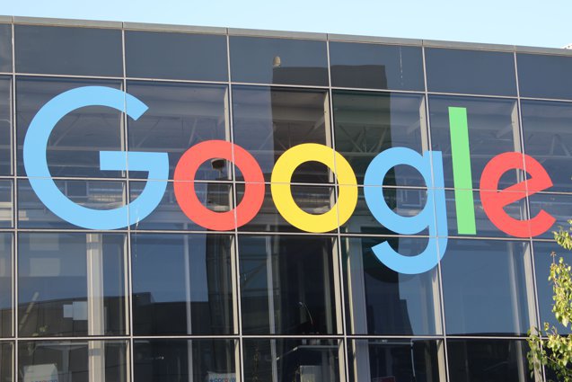 Google plătește 2,4 miliarde de dolari pentru a angaja directori de la Windsurf