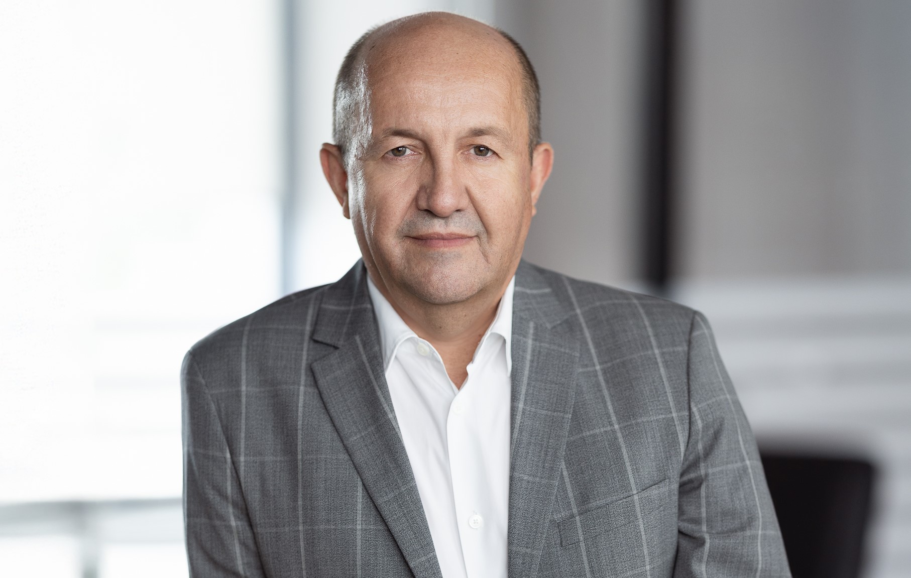 Bursă. Grupul Agroland anunță o creștere cu 50% a cantității de furaje produse în T2/2025 față de T2/2024. Producția de ouă s-a majorat cu 17%