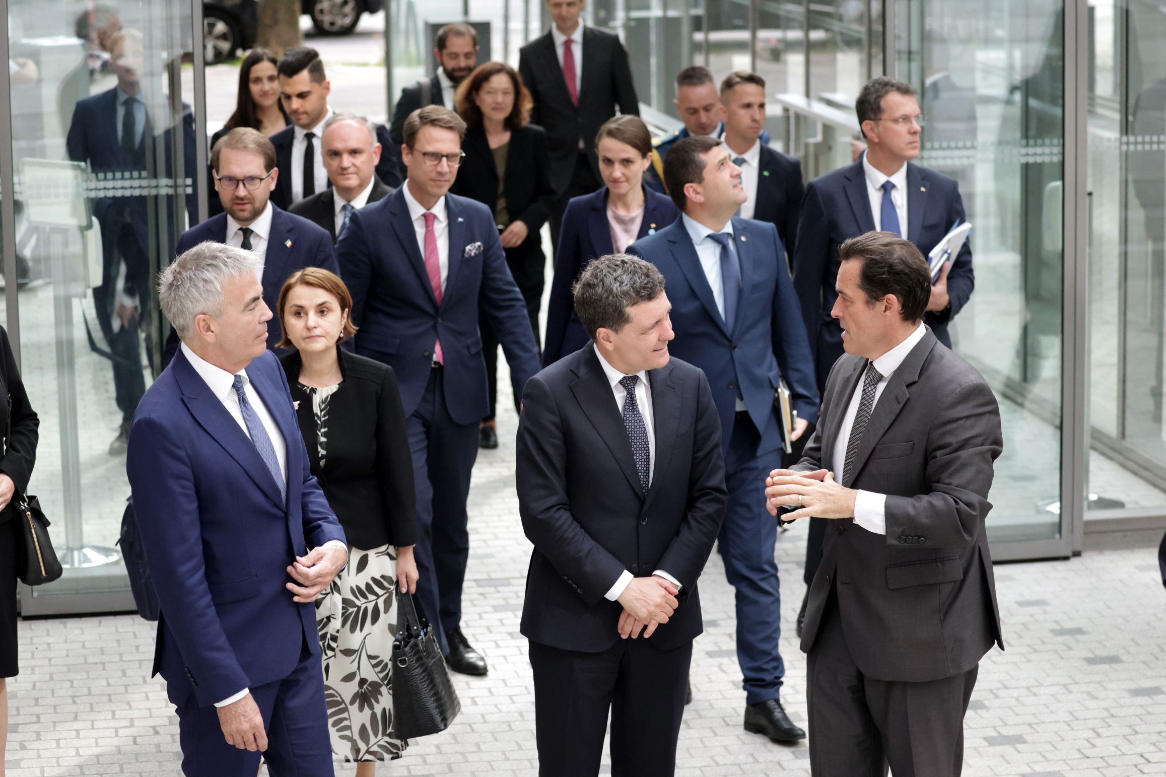 Nicușor Dan vrea investiții germane. Berlinul vrea reforme. Cine va livra primul?