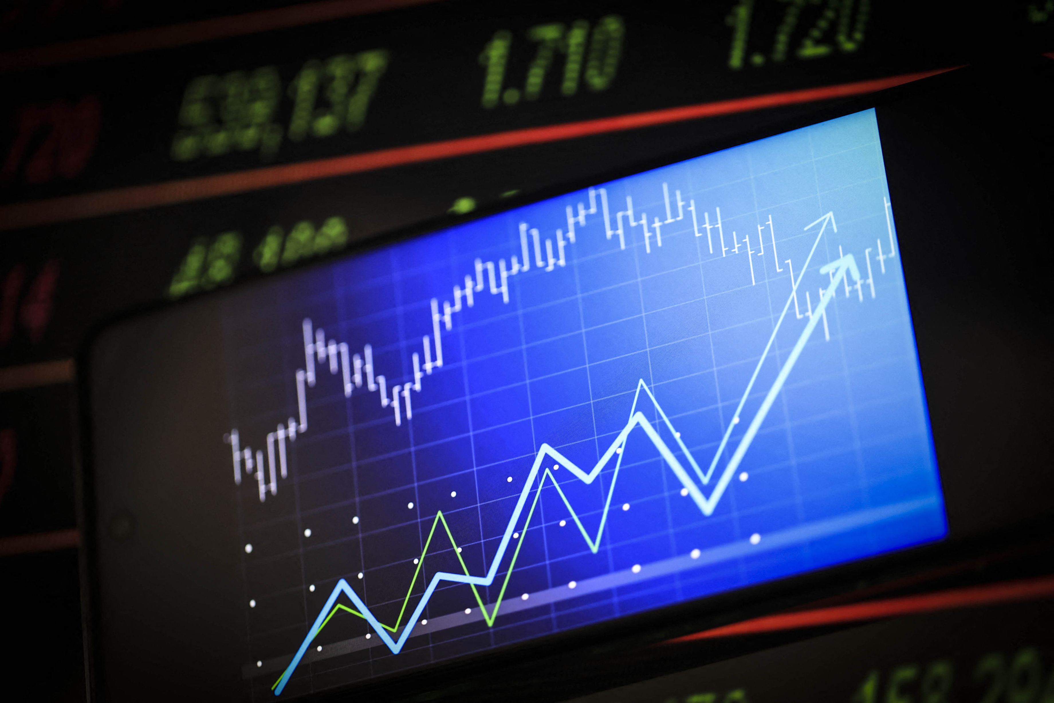 Contextul global favorabil și evaluările companiilor românești pot prefigura un avans de încă 20% pentru indicele BET, recent ajuns la maxime istorice, spune un administrator de fonduri