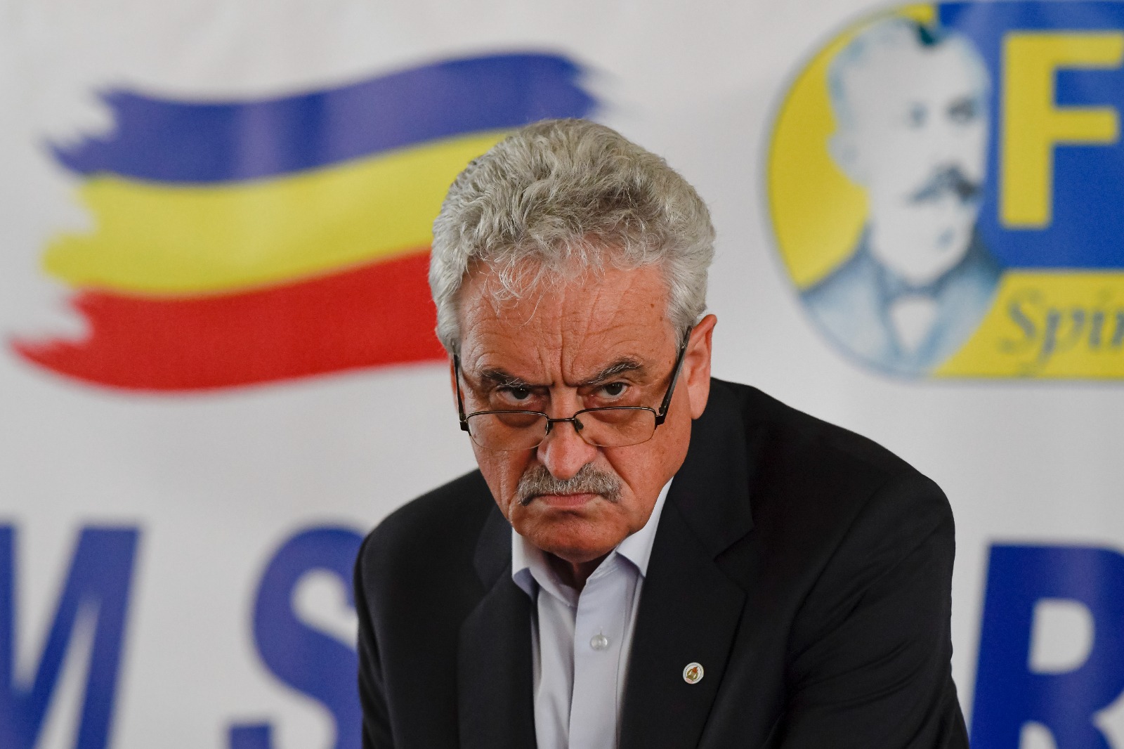 Sindicatele din educație, după negocierile de la Guvern: Într-o țară normală sunt două domenii protejate: sănătatea și educația. Noi suntem cei mai nefericiți de la masă. Deschiderea anului școlar se va face în fața Palatului Victoria