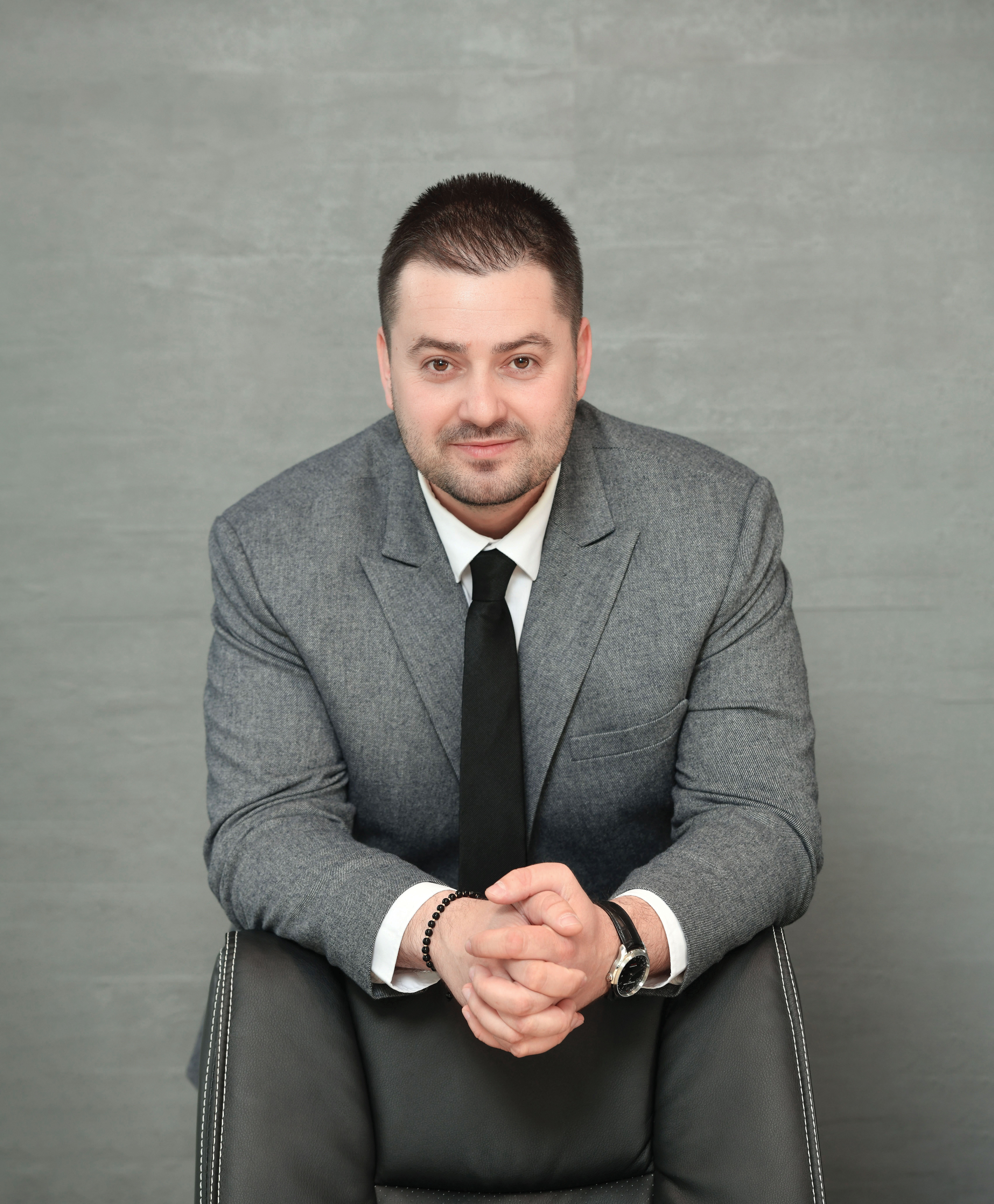100 Tineri manageri de top. Daniel Păun, STADA România