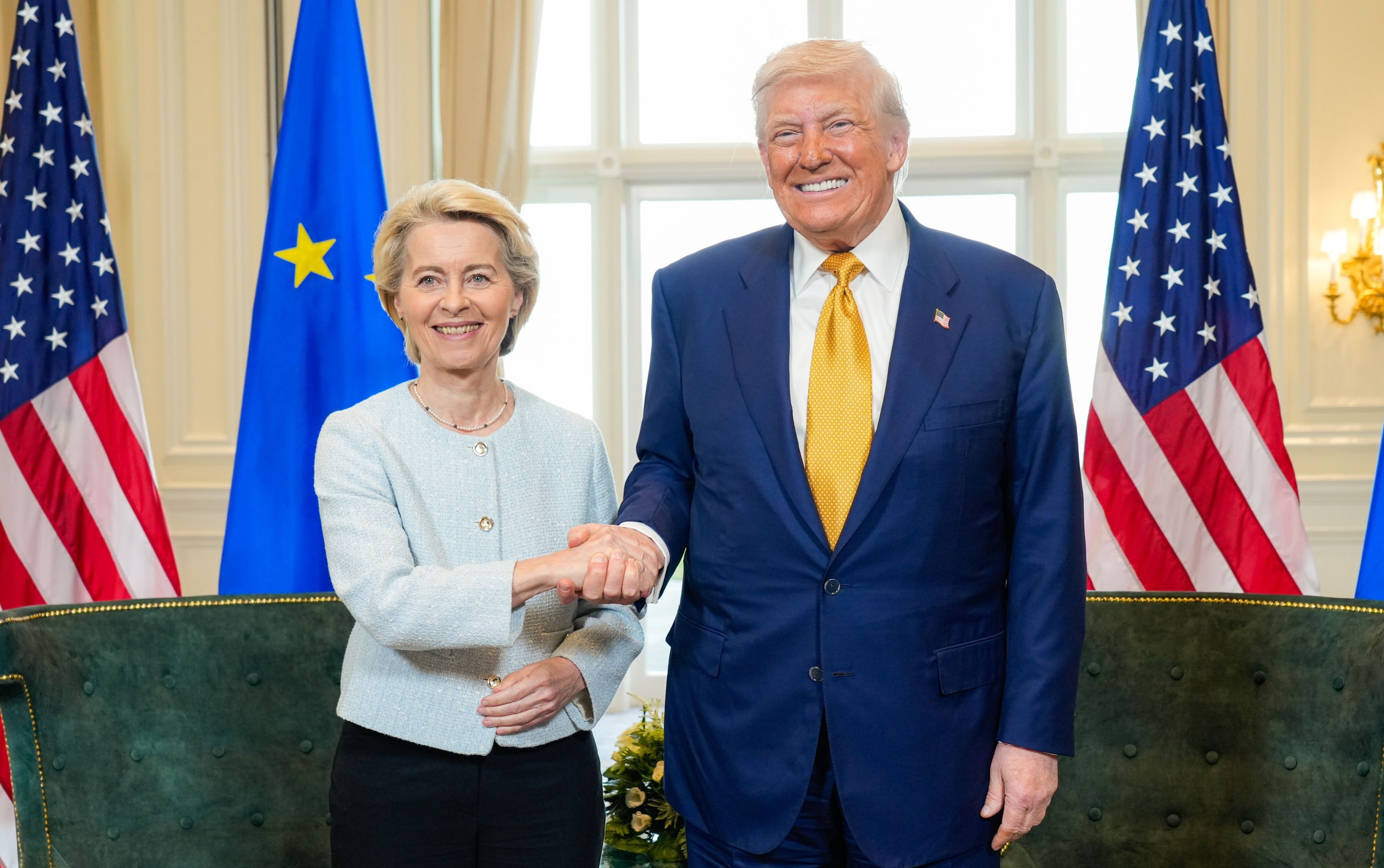 Noi tensiuni între SUA și Uniunea Europeană: Americanii sunt nemulțumiți de regulile stricte ale Bruxellesului impuse companiilor din tehnologie. „Era evident că se va ajunge aici. Concesiile sunt văzute de Trump ca un semn de slăbiciune”