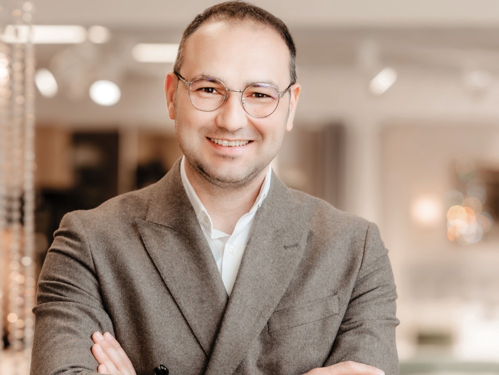 100 Tineri manageri de top. Marius Florin Angheluță, MOBEXPERT IAȘI