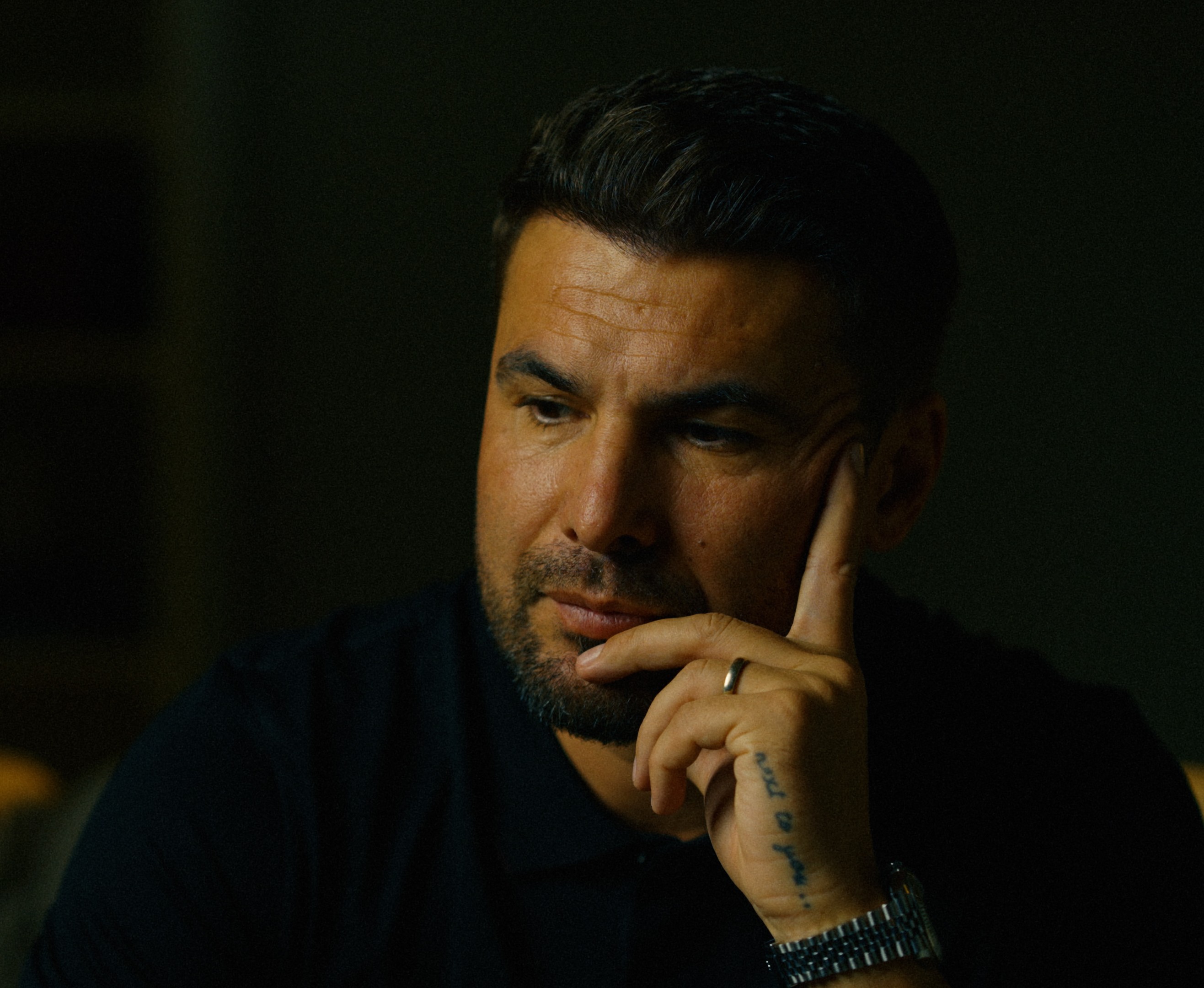 Viața lui Adrian Mutu devine subiect de film. Întâmplările unuia dintre cei mai controversați sportivi din fotbalul românesc, pe marele ecran. „Il Fenomeno – Povestea unui Superstar” va apărea în această toamnă
