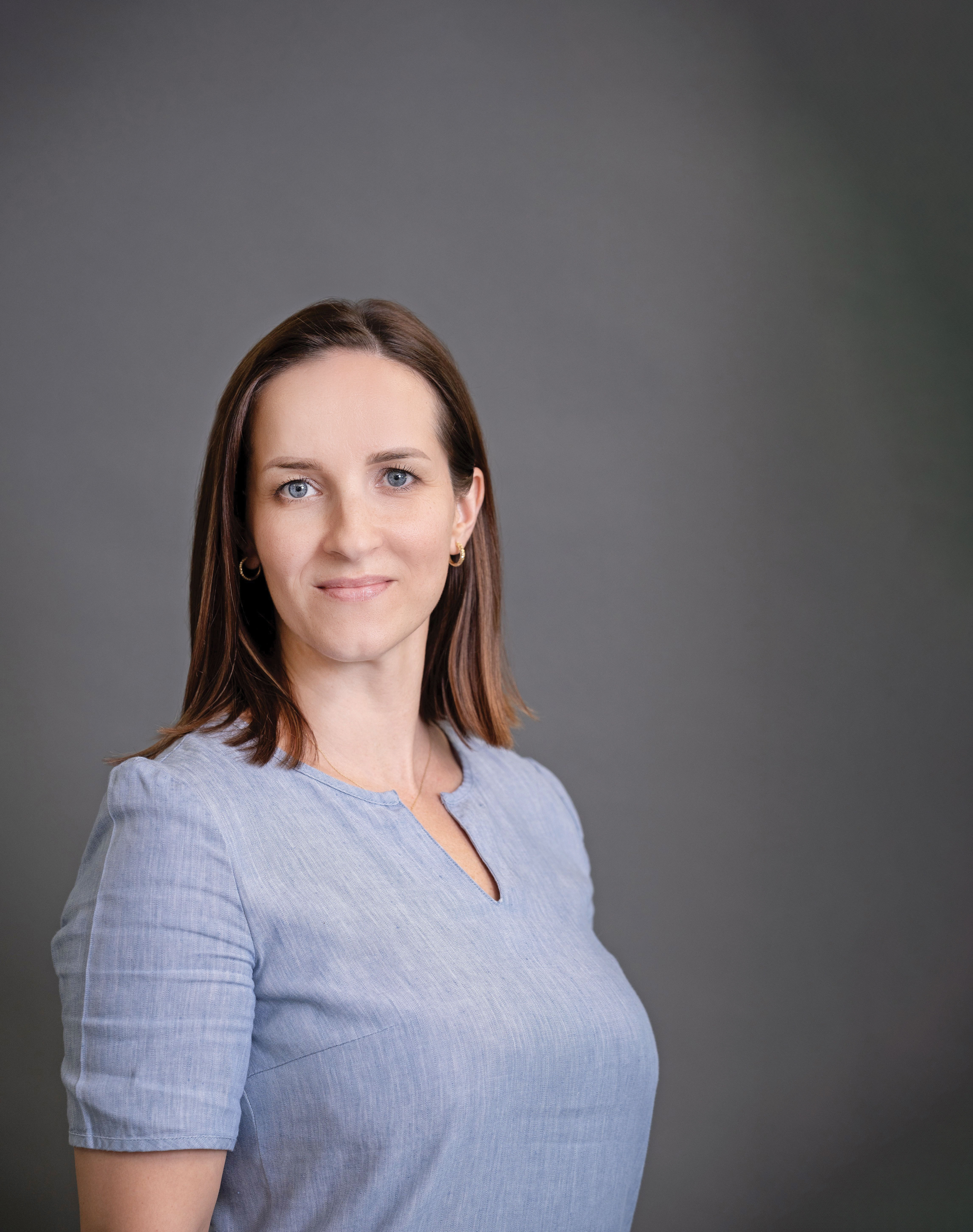 100 Tineri manageri de top. Roxana Băbătie, Cargus