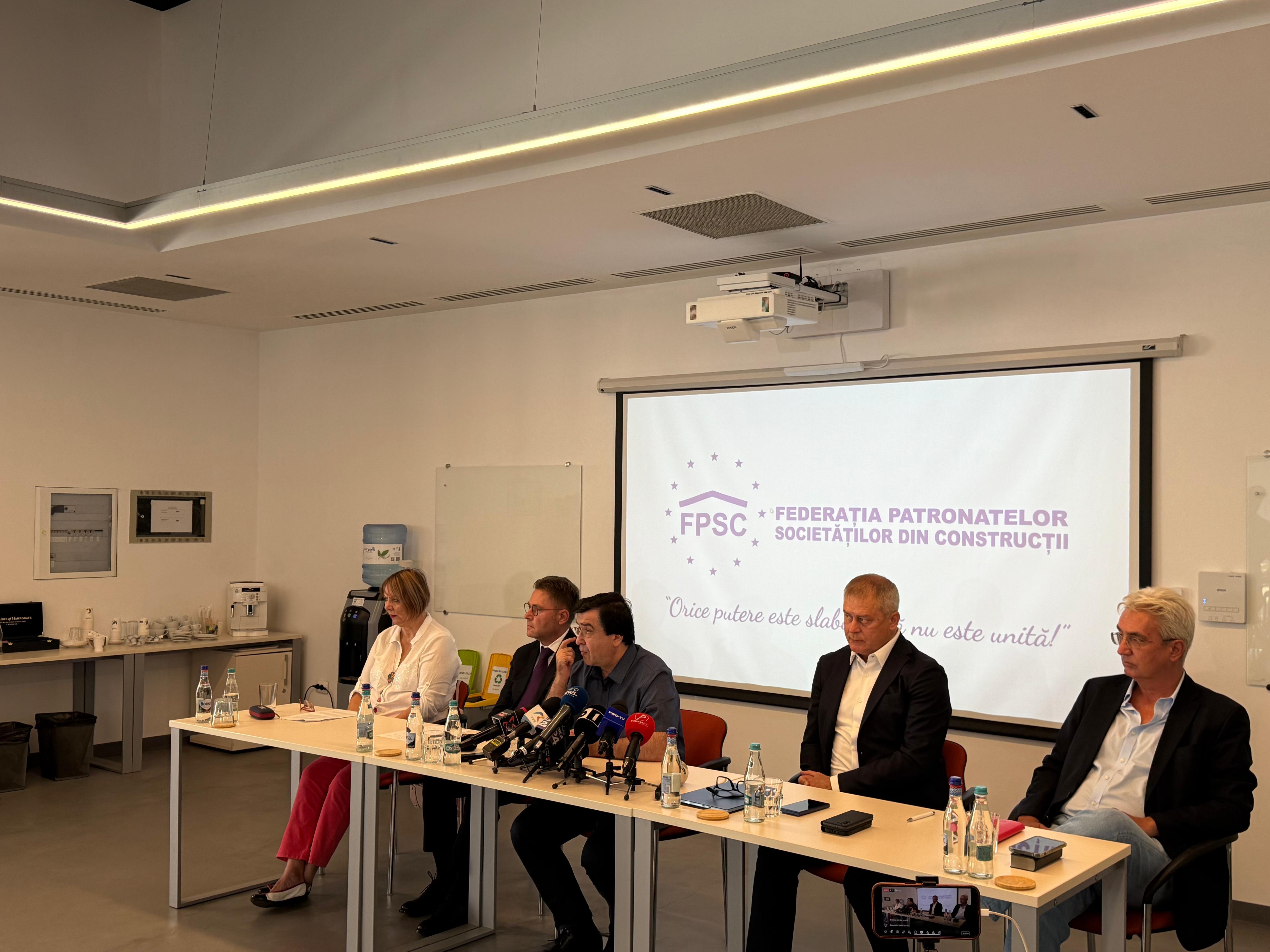 Federația Patronatelor Societăților din Construcții (FPSC): Măsurile luate de guvern riscă să ducă România în recesiune