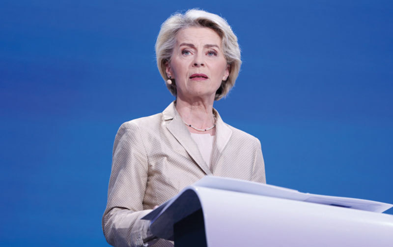 Plan financiar fără precedent: Comisia Europeană vrea să transforme activele rusești înghețate în împrumuturi de reparații pentru Kiev, dar opoziția din unele state membre și amenințările Moscovei complică discuțiile