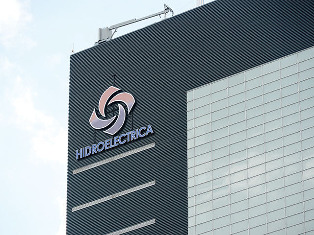 Hidroelectrica semnează un contract de 97,5 mil. euro pentru retehnologizarea centralei Stejaru, una dintre cele mai importante unități de pe râul Bistrița