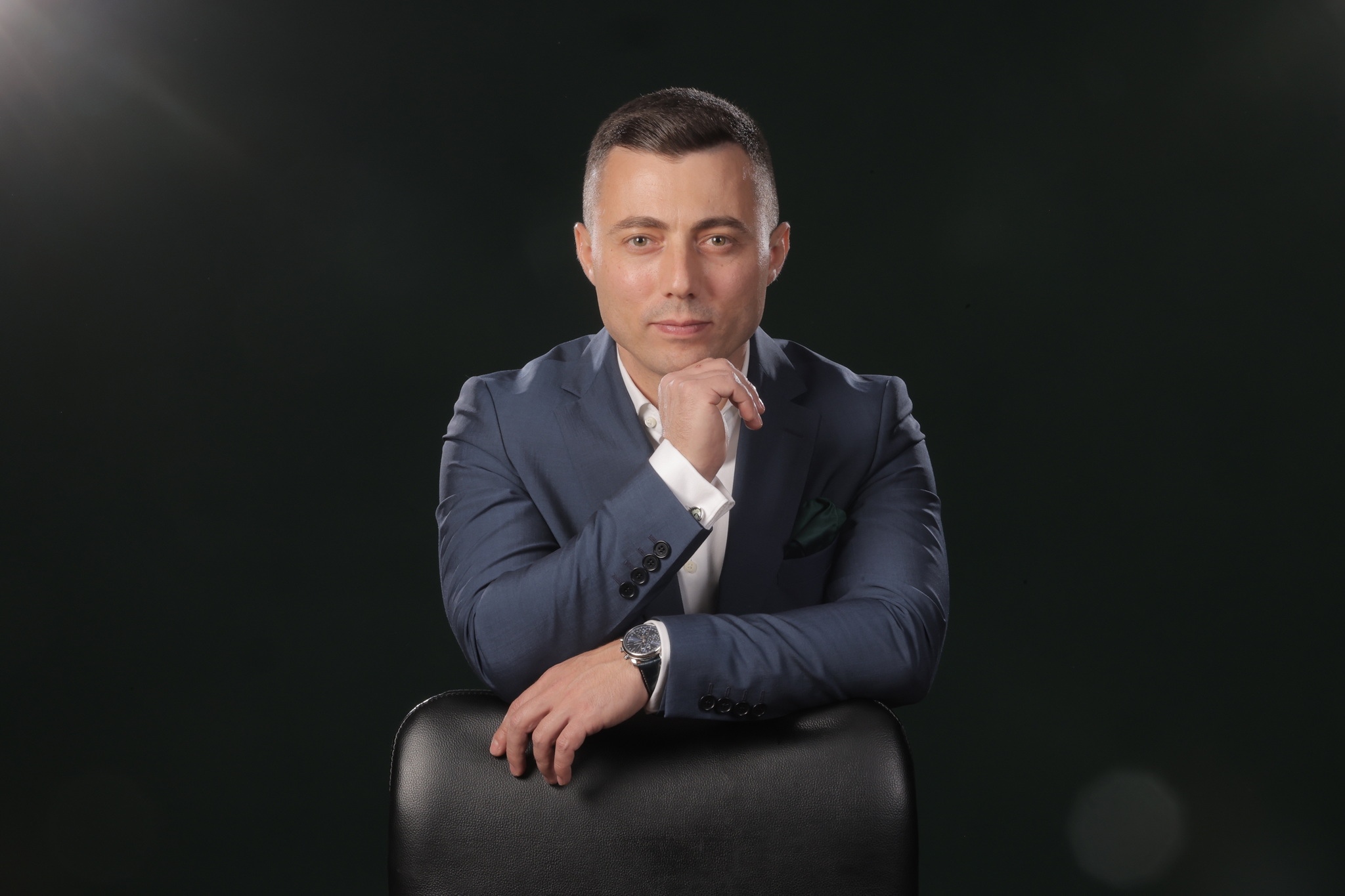 Drumul de la ce "a cumpărat clientul" la ce "VA CUMPĂRA". Cum și de ce se construiește viitorul cu AI