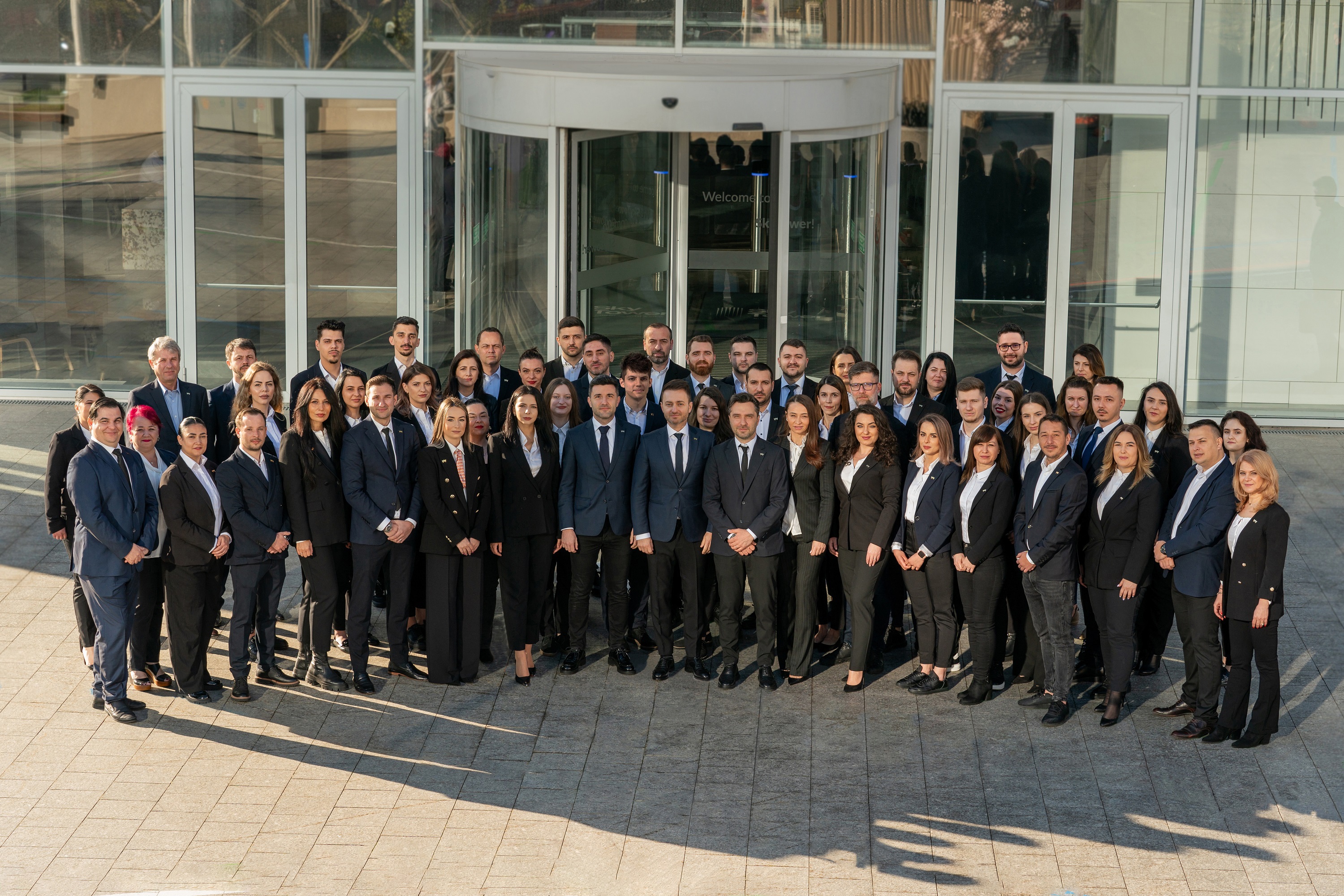 MAGNOR, companie românească specializată în tranzacționarea bijuteriilor, electronicelor și produselor de lux pre-owned, a raportat în primul semestru din 2025 afaceri de 115 milioane lei, cu aproximativ 90% mai mult decât în 2024, și un profit net de 8,4 milioane lei