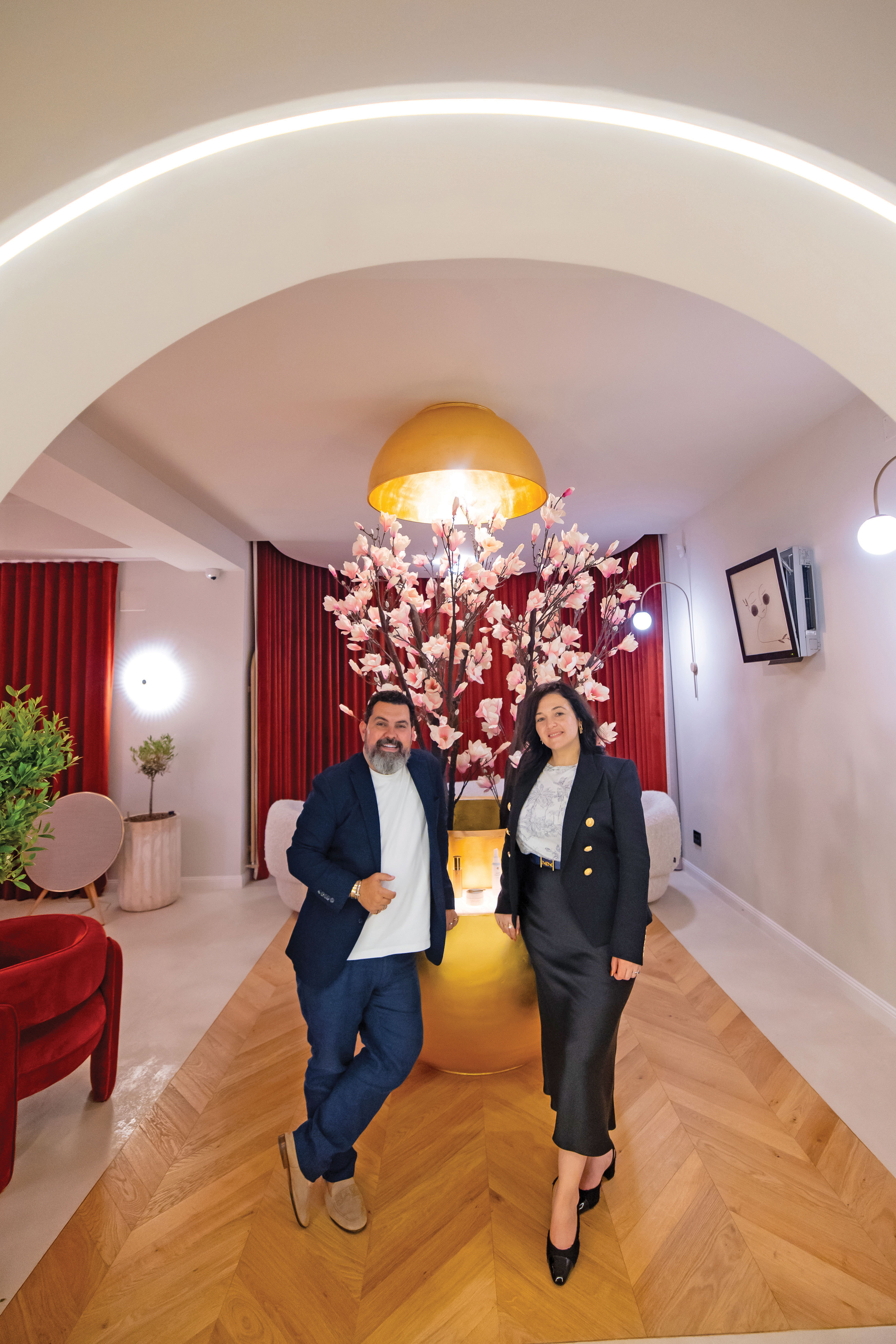 Bucureștiul, viitoarea destinație spa a Europei? Cum arată un boutique de wellness din Capitală care, în urma unei investiții de 1,5 mil. € făcute de doi antreprenori români, pare să aducă Dubaiul în Pipera