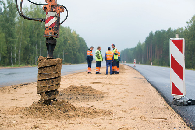 Ministrul Finanțelor a semnat cu BEI contractul pentru finanțarea Autostrăzii Sibiu–Pitești, un împrumut de 500 mil.euro pentru 122 km din autostrada care traversează Munții Carpați