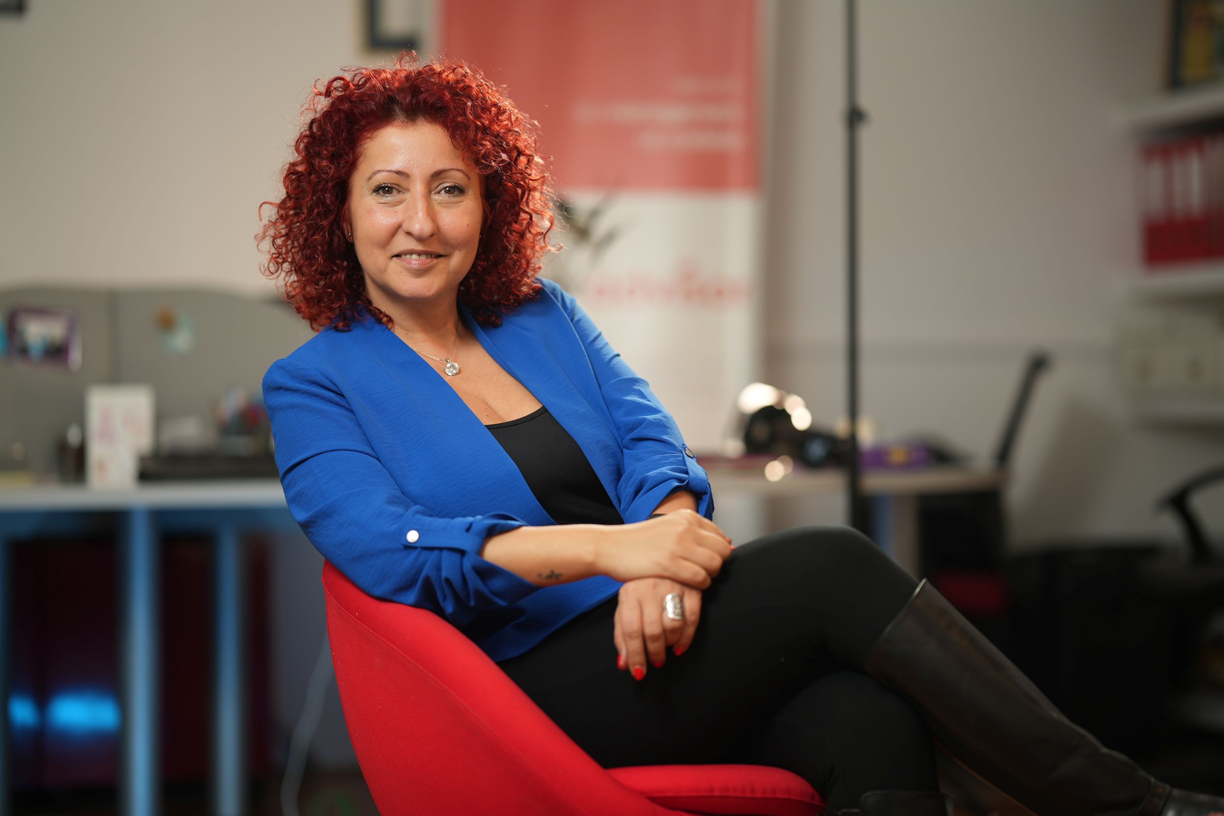 Inteligența artificială nu te va înlocui, dar dacă vrei să rămâi relevant trebuie să înveți să lucrezi cu ea și să fii creativ