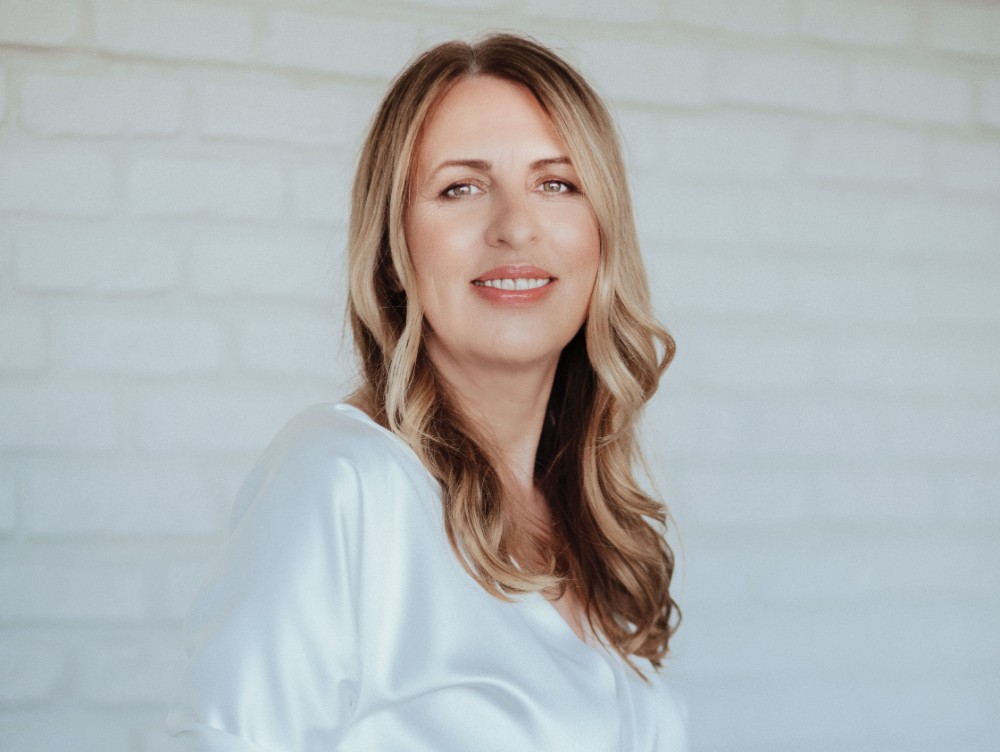 100 cei mai admirați ceo din România: Carmina Dragomir, CEO, Metropolitan Life: „Oamenii nu au nevoie doar de procese bine puse la punct, ci și de sens, de încredere, de conexiune reală”